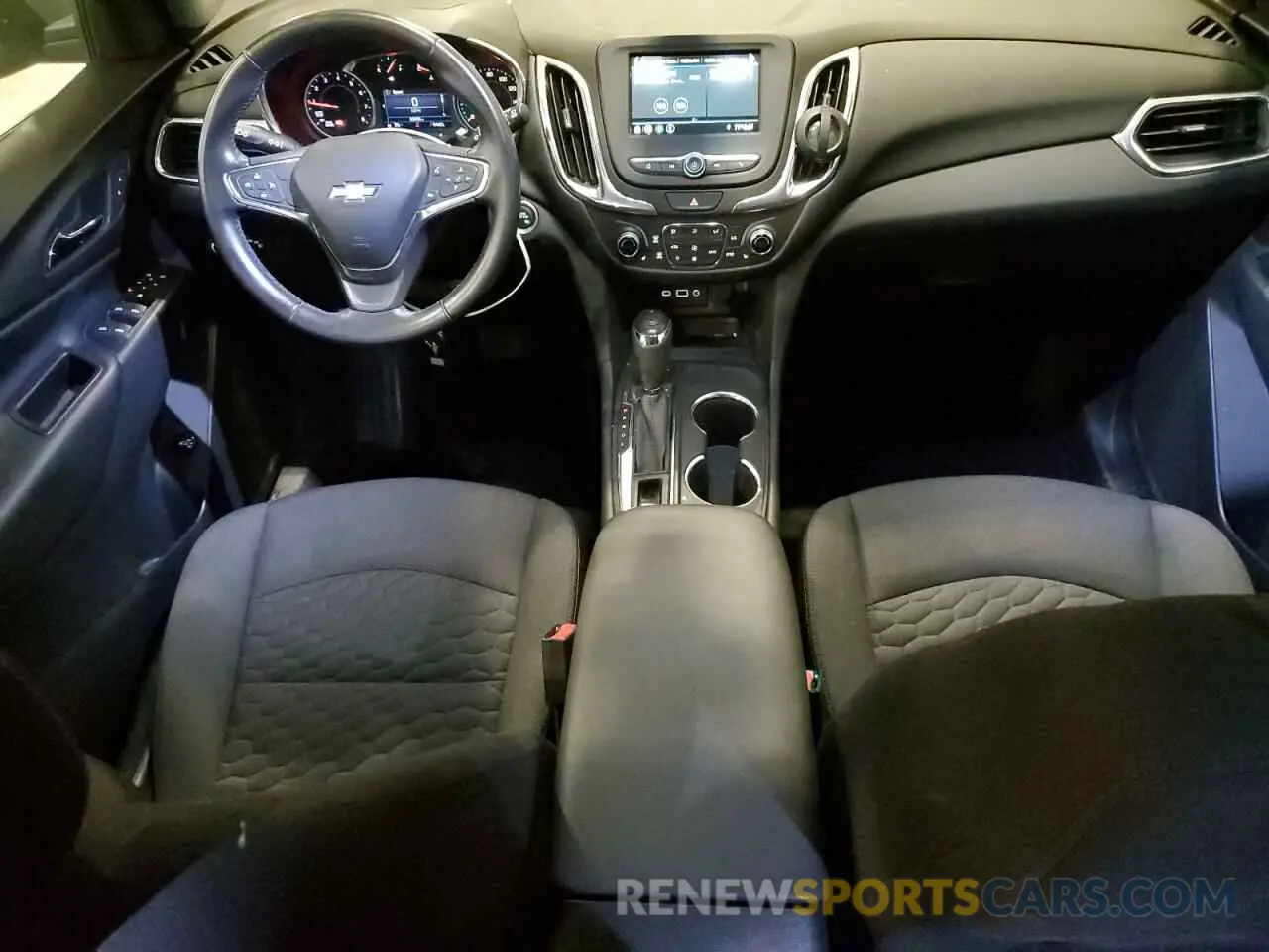 8 fotografías del automóvil dañado 3GNAXUEV1KS560849 CHEVROLET EQUINOX 2019