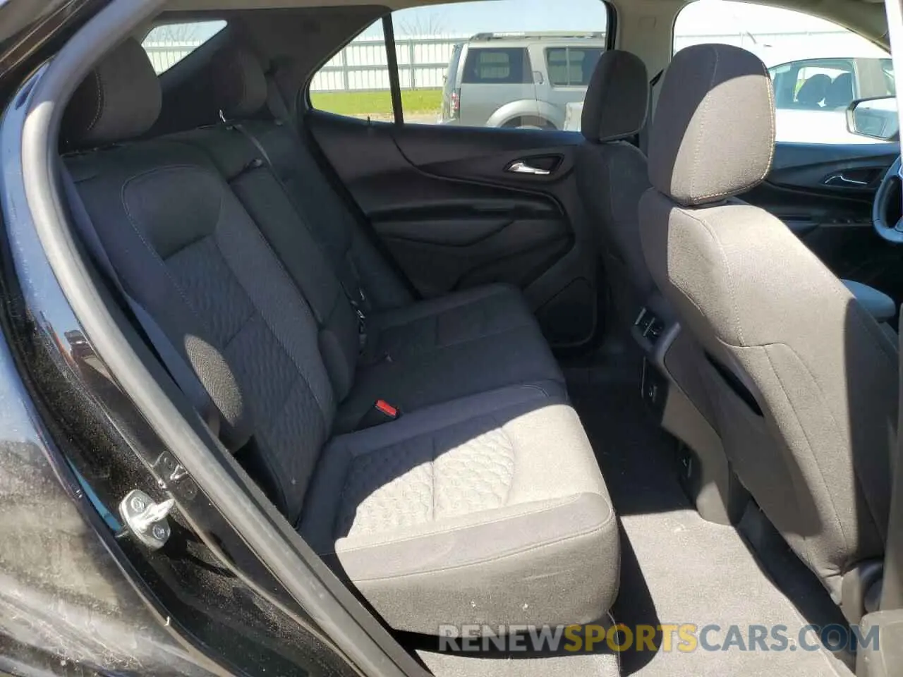 11 fotografías del automóvil dañado 3GNAXUEV2KL194863 CHEVROLET EQUINOX 2019