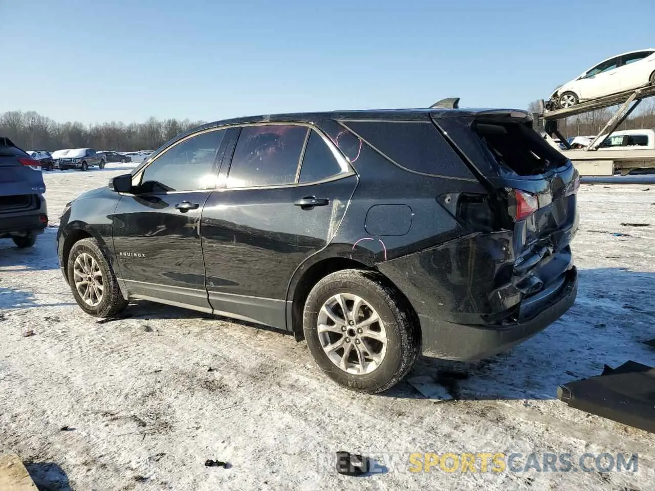 2 fotografías del automóvil dañado 3GNAXUEV2KL279623 CHEVROLET EQUINOX 2019