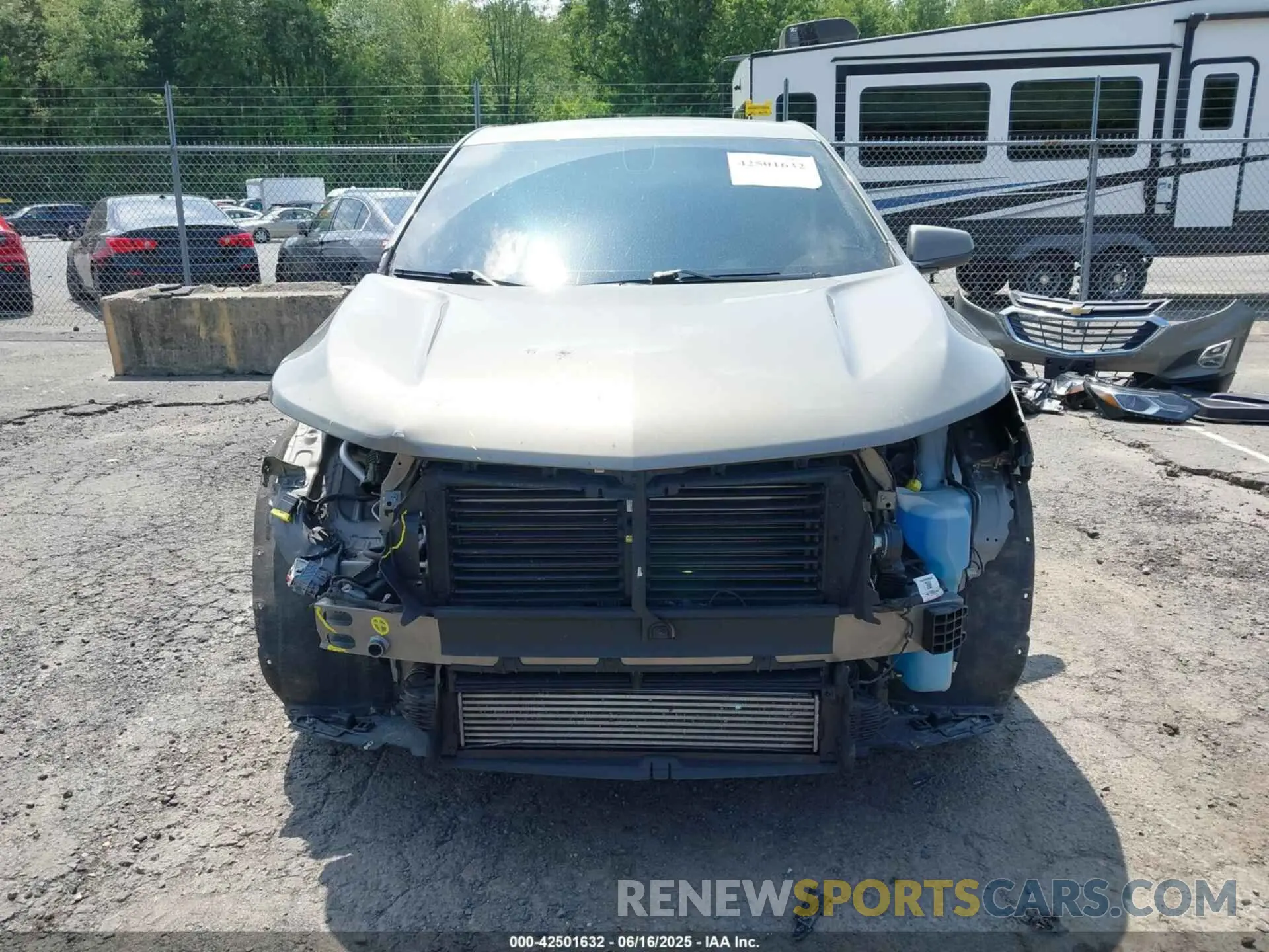 13 fotografías del automóvil dañado 3GNAXUEV2KS519968 CHEVROLET EQUINOX 2019