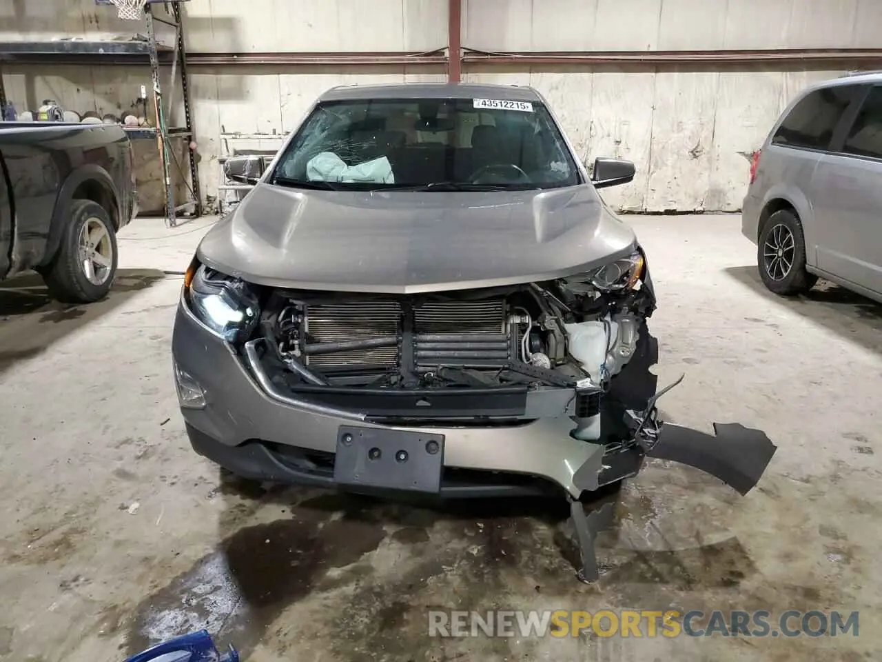 5 fotografías del automóvil dañado 3GNAXUEV2KS549889 CHEVROLET EQUINOX 2019