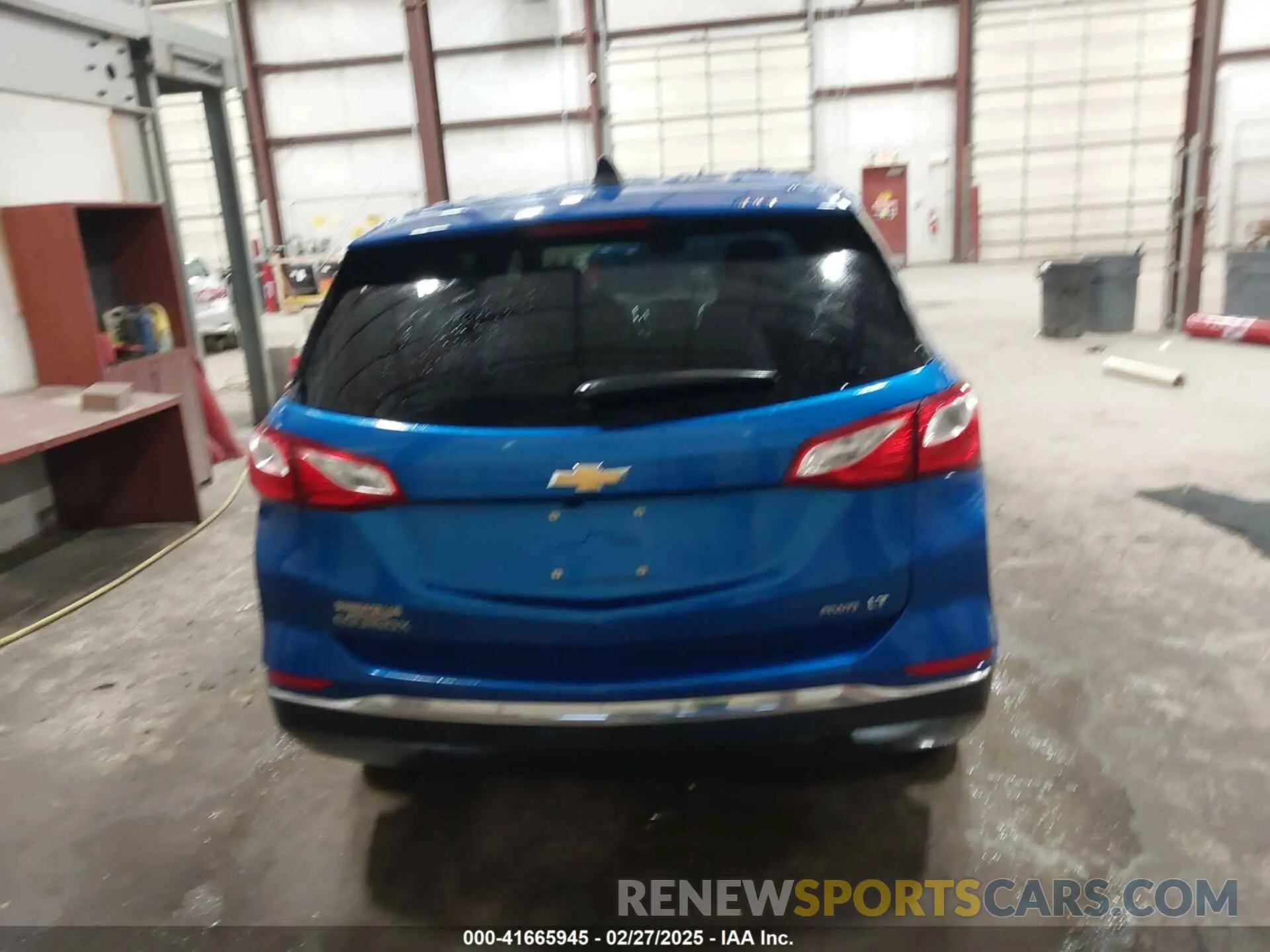 17 fotografías del automóvil dañado 3GNAXUEV2KS573044 CHEVROLET EQUINOX 2019