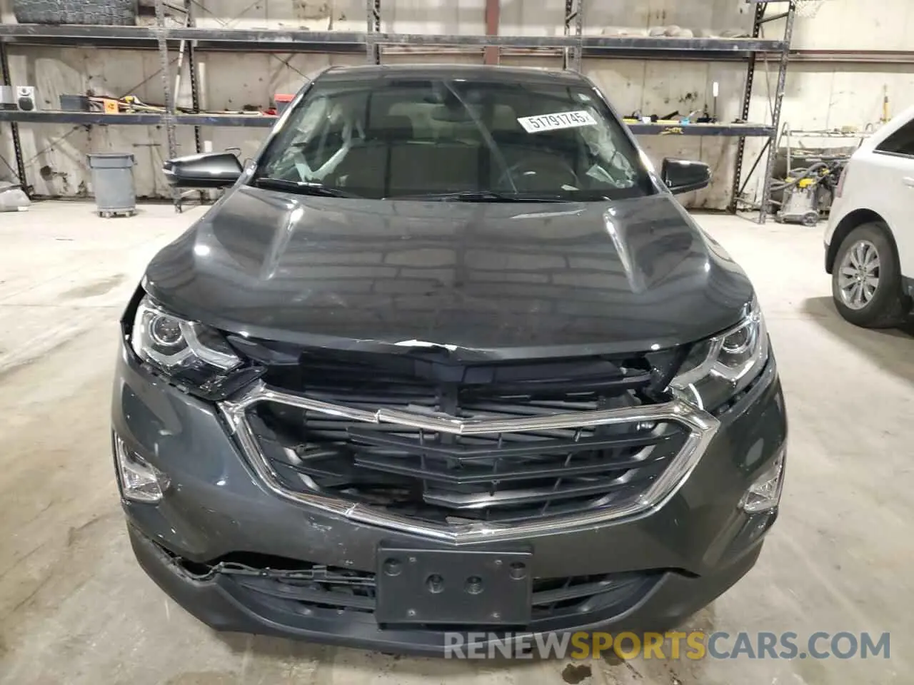 5 fotografías del automóvil dañado 3GNAXUEV2KS578745 CHEVROLET EQUINOX 2019