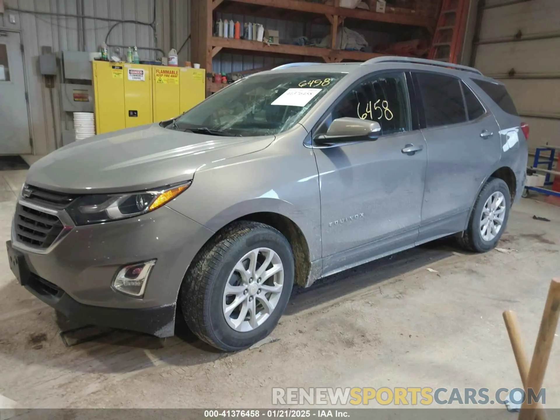 2 fotografías del automóvil dañado 3GNAXUEV3KS583713 CHEVROLET EQUINOX 2019