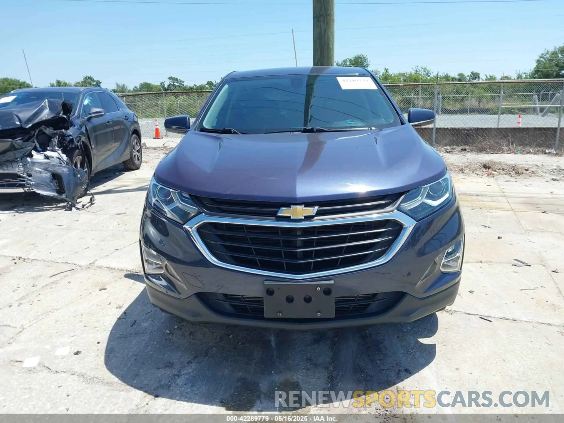 13 fotografías del automóvil dañado 3GNAXUEV4KL297914 CHEVROLET EQUINOX 2019
