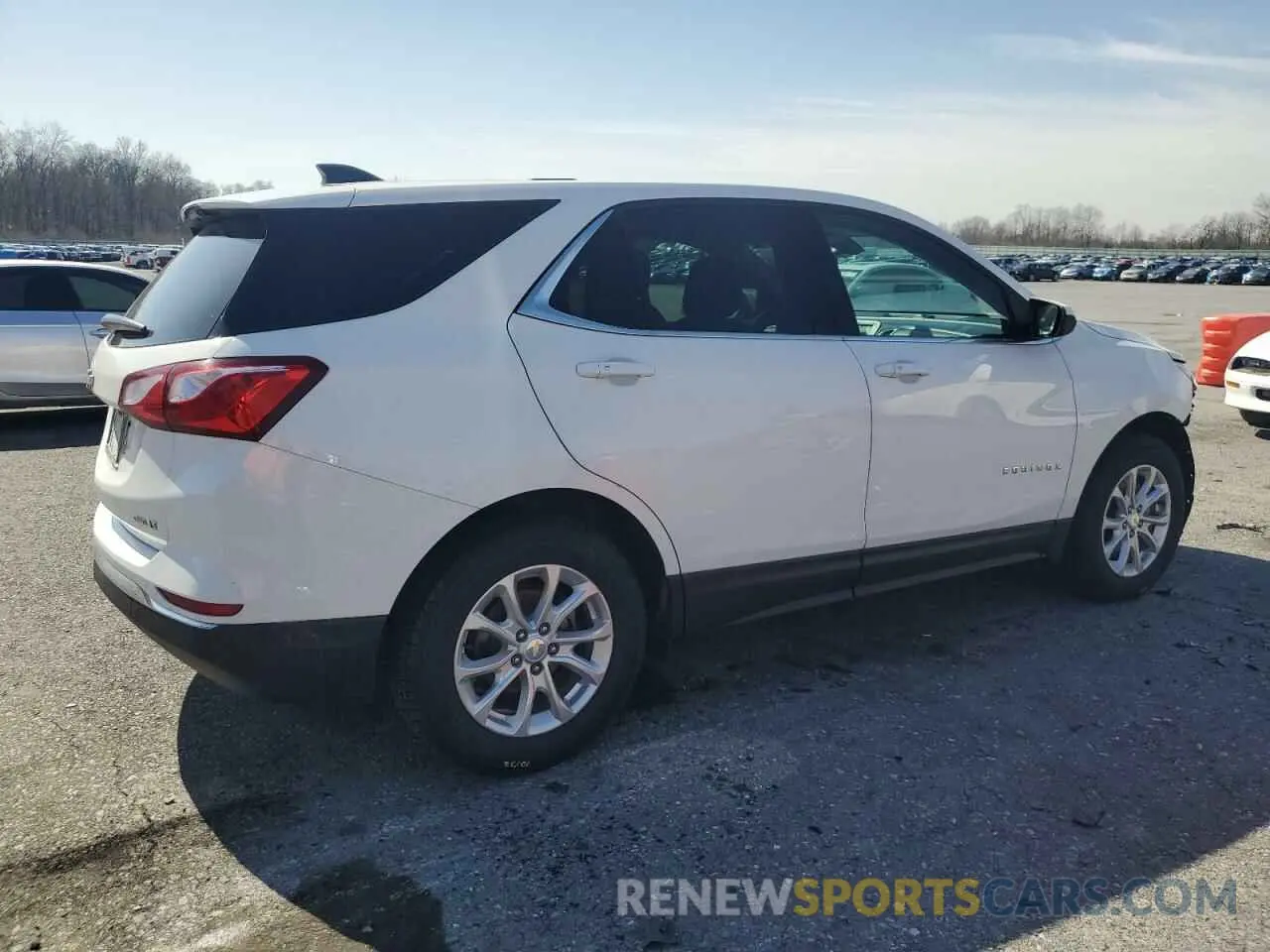 3 fotografías del automóvil dañado 3GNAXUEV4KS510687 CHEVROLET EQUINOX 2019