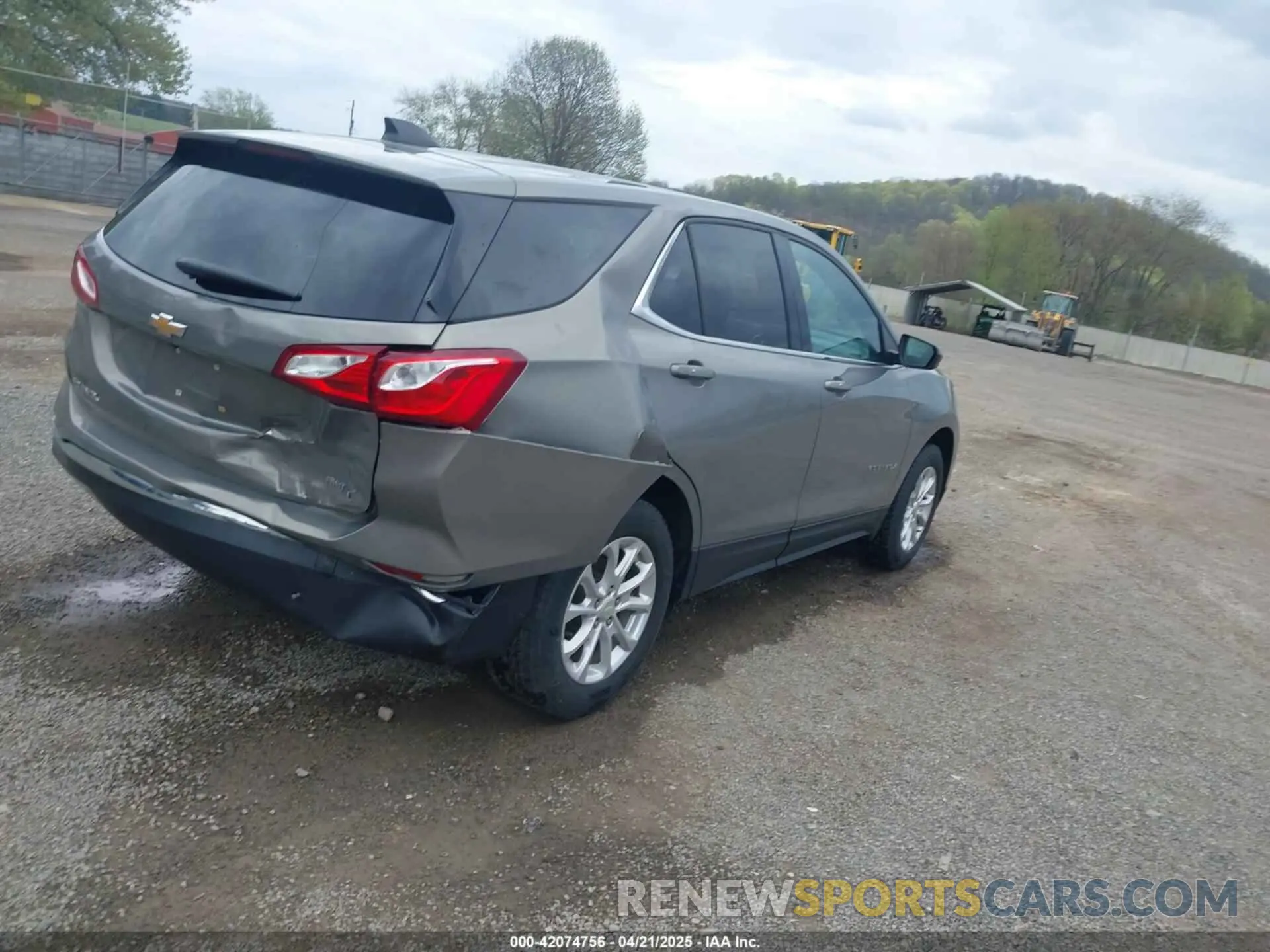 4 fotografías del automóvil dañado 3GNAXUEV4KS554897 CHEVROLET EQUINOX 2019