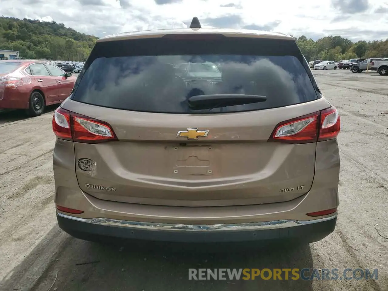 6 fotografías del automóvil dañado 3GNAXUEV5KL100913 CHEVROLET EQUINOX 2019