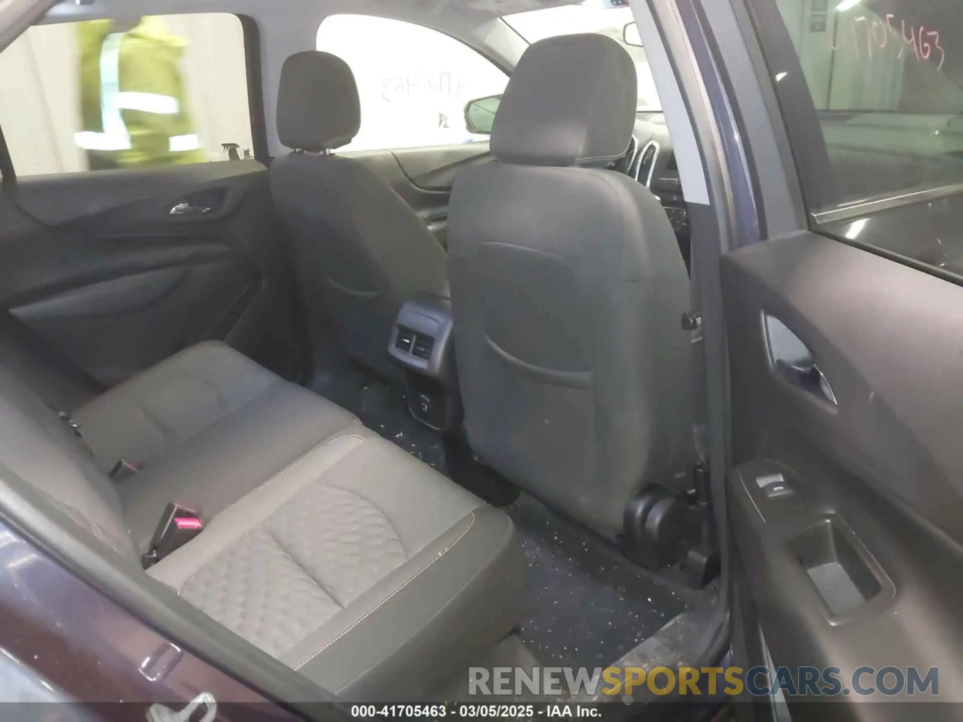 8 fotografías del automóvil dañado 3GNAXUEV5KL239410 CHEVROLET EQUINOX 2019