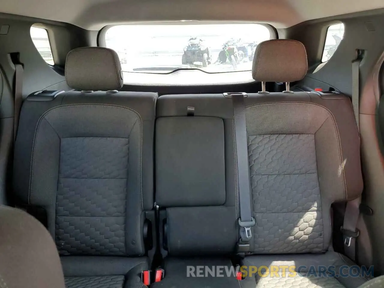 10 fotografías del automóvil dañado 3GNAXUEV5KS577007 CHEVROLET EQUINOX 2019