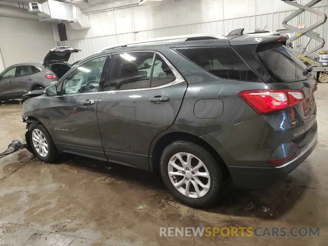 2 fotografías del automóvil dañado 3GNAXUEV5KS617151 CHEVROLET EQUINOX 2019