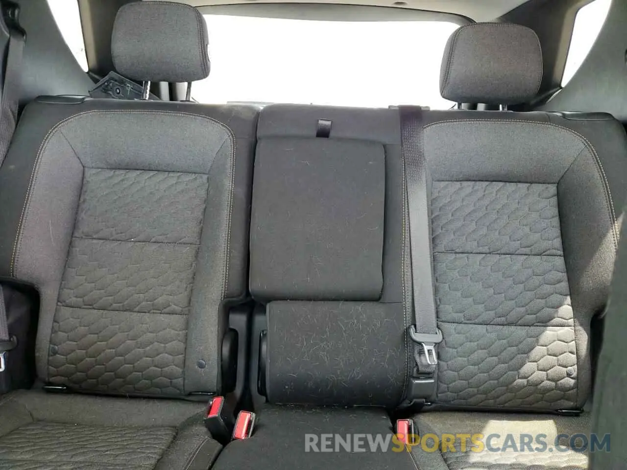 10 fotografías del automóvil dañado 3GNAXUEV6KS521500 CHEVROLET EQUINOX 2019