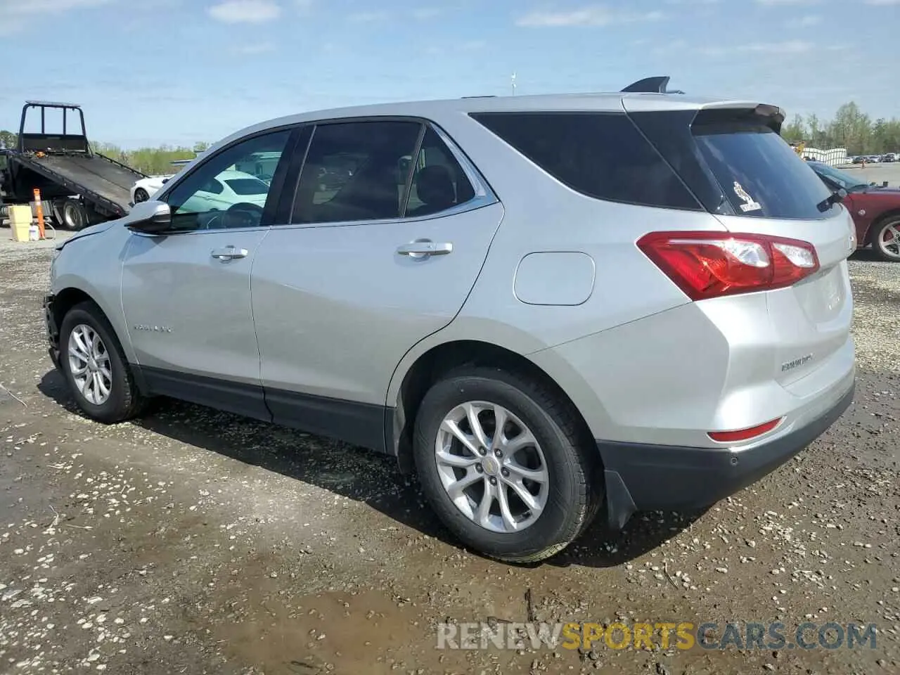 2 fotografías del automóvil dañado 3GNAXUEV7KS660101 CHEVROLET EQUINOX 2019