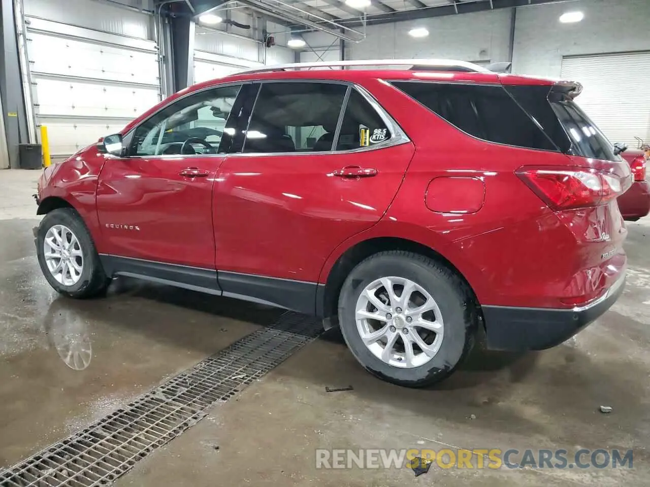 2 fotografías del automóvil dañado 3GNAXUEV7KS670238 CHEVROLET EQUINOX 2019