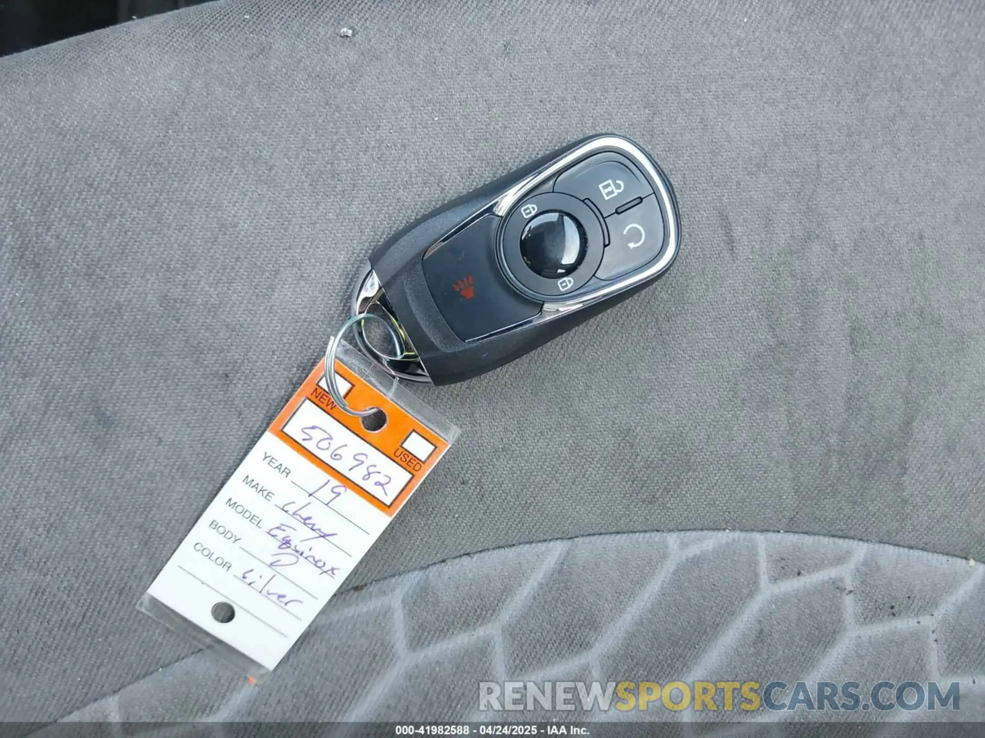11 fotografías del automóvil dañado 3GNAXUEV8KS506982 CHEVROLET EQUINOX 2019