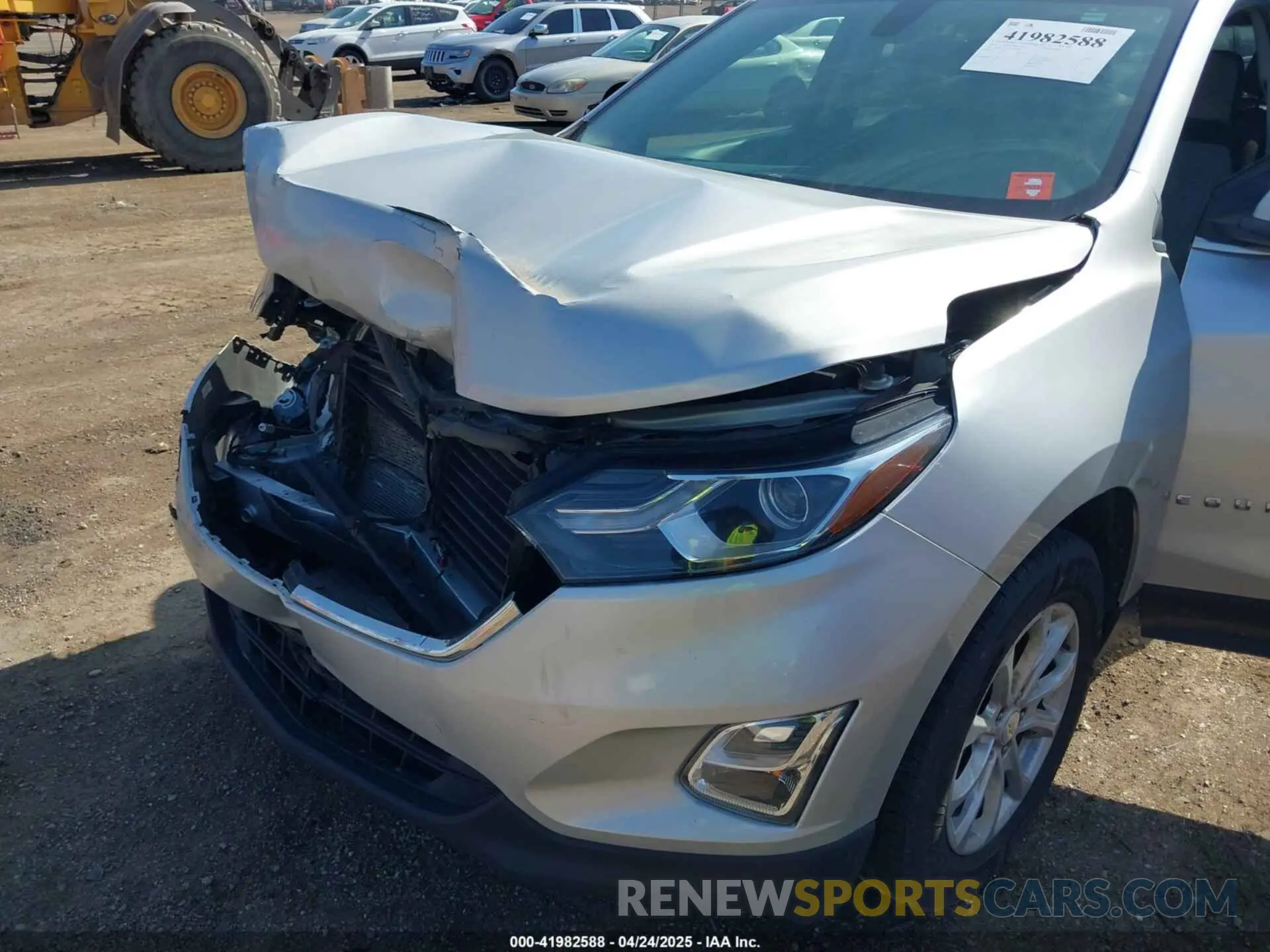 19 fotografías del automóvil dañado 3GNAXUEV8KS506982 CHEVROLET EQUINOX 2019