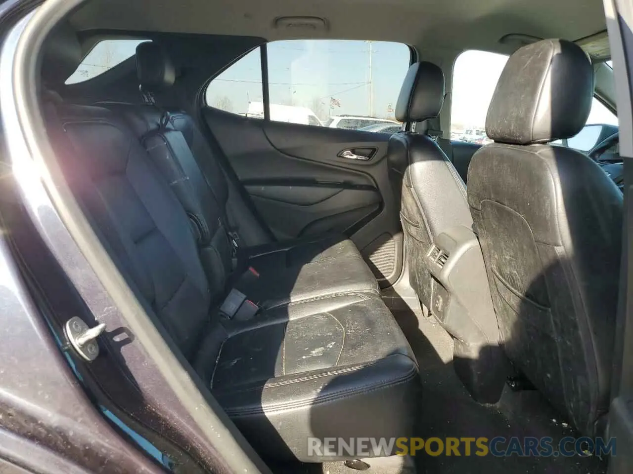 11 fotografías del automóvil dañado 3GNAXUEV8KS535348 CHEVROLET EQUINOX 2019