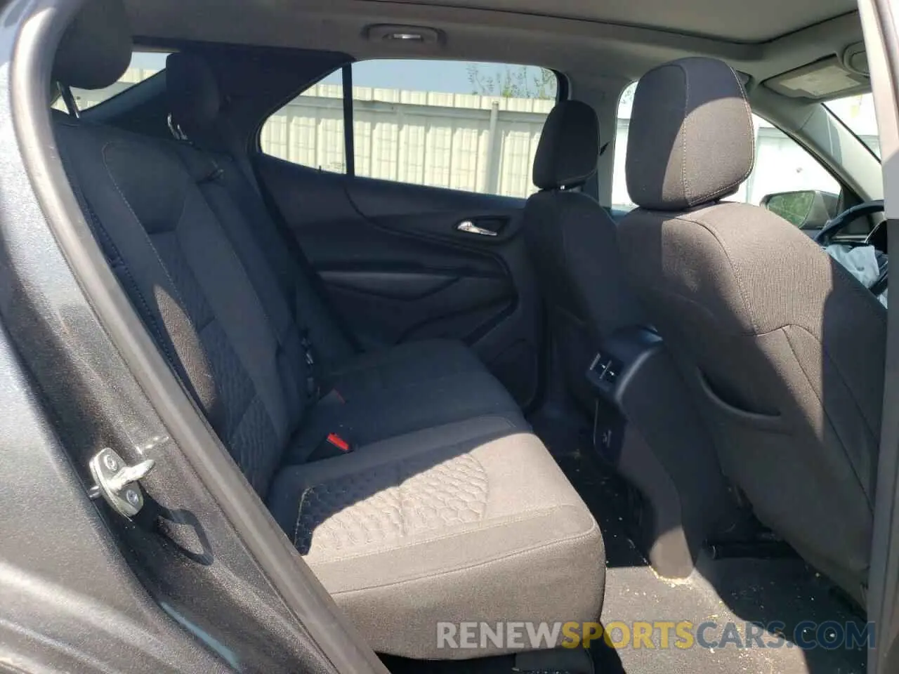 11 fotografías del automóvil dañado 3GNAXUEV9KL211674 CHEVROLET EQUINOX 2019