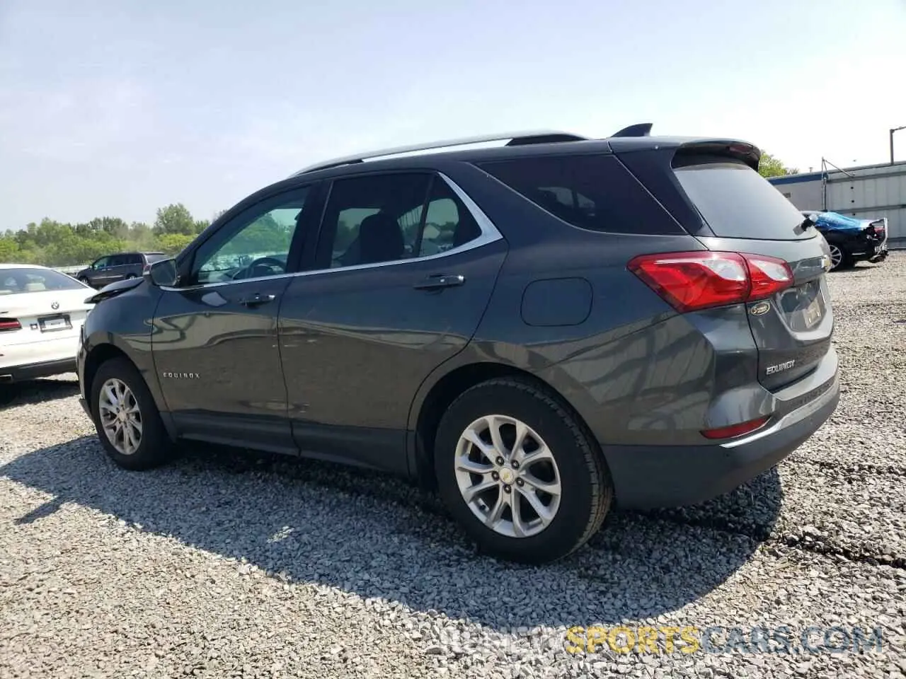 2 fotografías del automóvil dañado 3GNAXUEV9KL211674 CHEVROLET EQUINOX 2019
