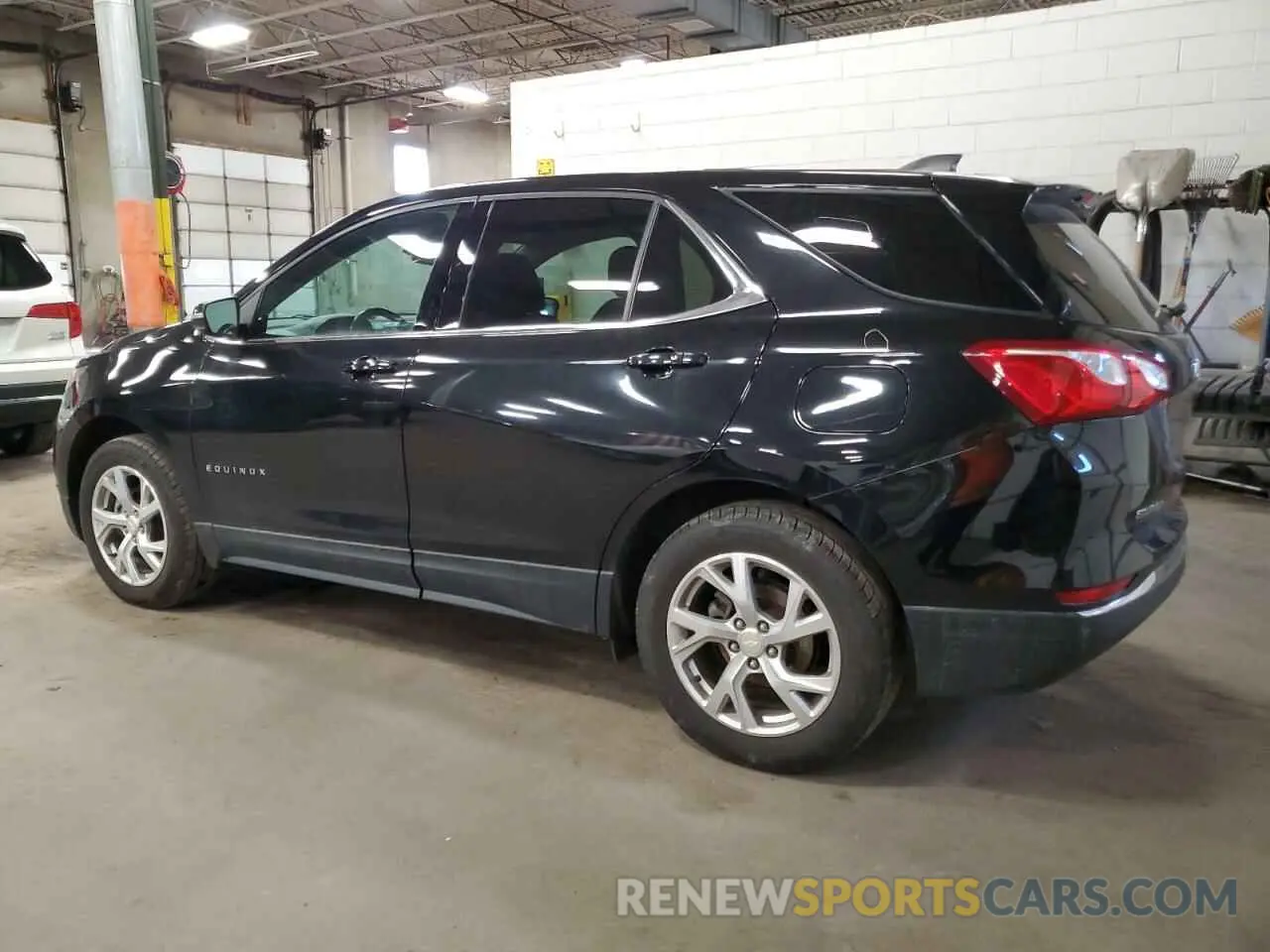 2 fotografías del automóvil dañado 3GNAXUEV9KL375457 CHEVROLET EQUINOX 2019