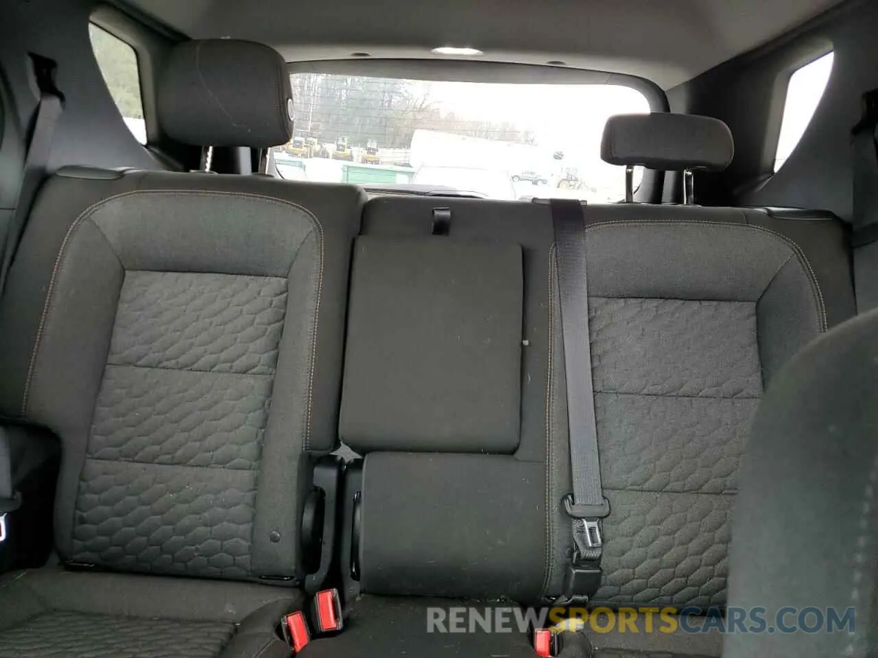 10 fotografías del automóvil dañado 3GNAXUEV9KS539280 CHEVROLET EQUINOX 2019
