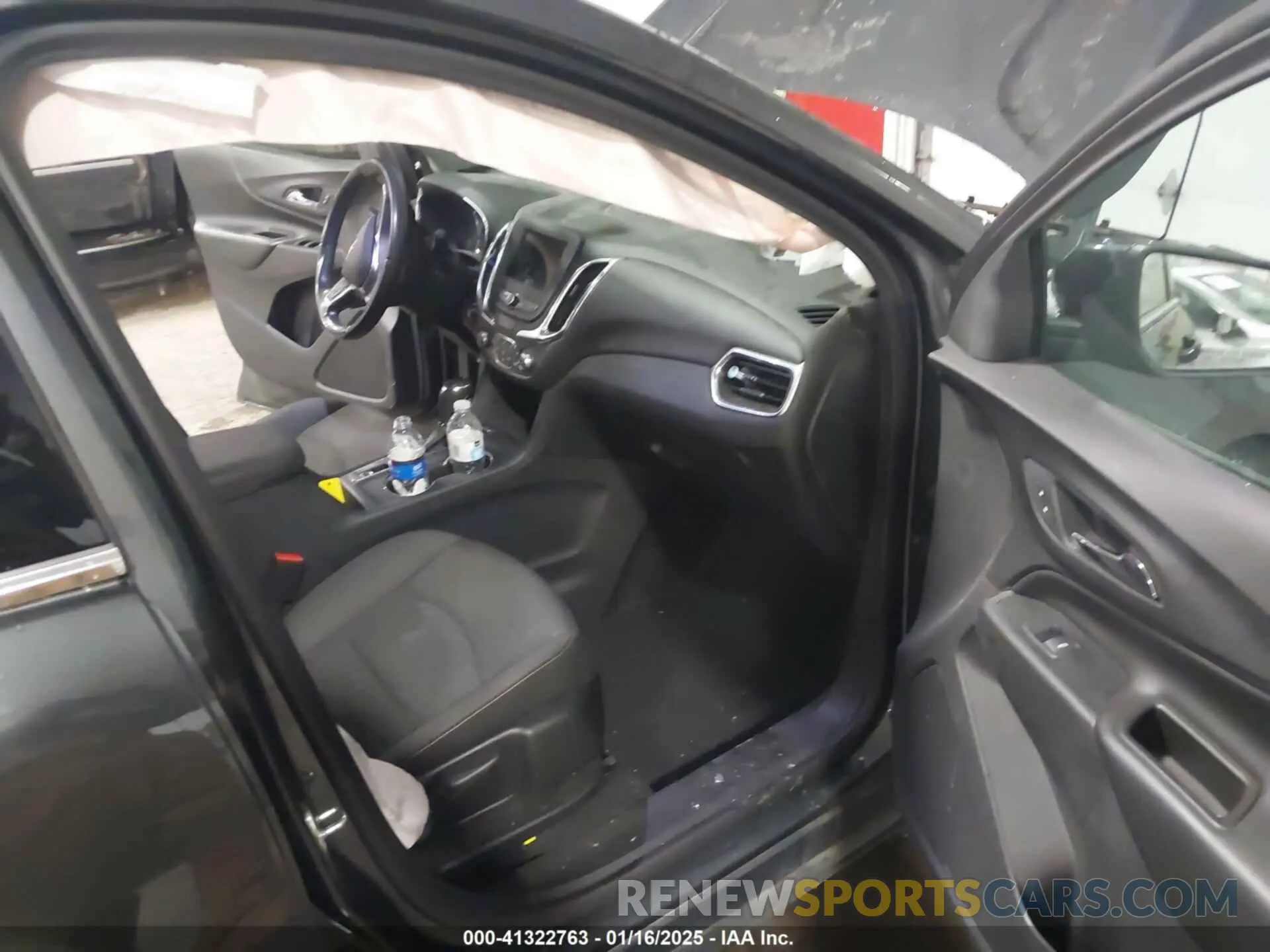 5 fotografías del automóvil dañado 3GNAXUEV9KS614222 CHEVROLET EQUINOX 2019