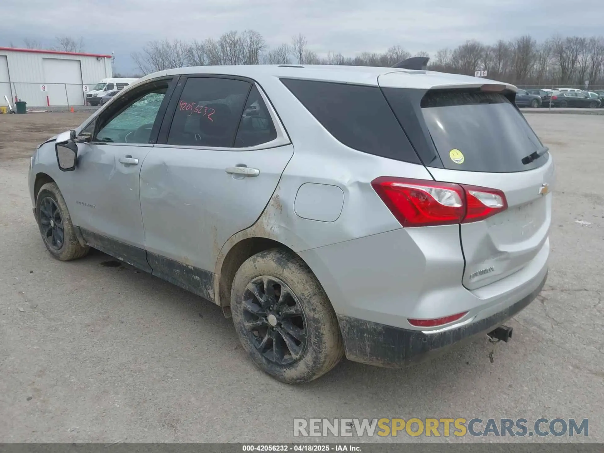 3 fotografías del automóvil dañado 3GNAXUEVXKS510127 CHEVROLET EQUINOX 2019