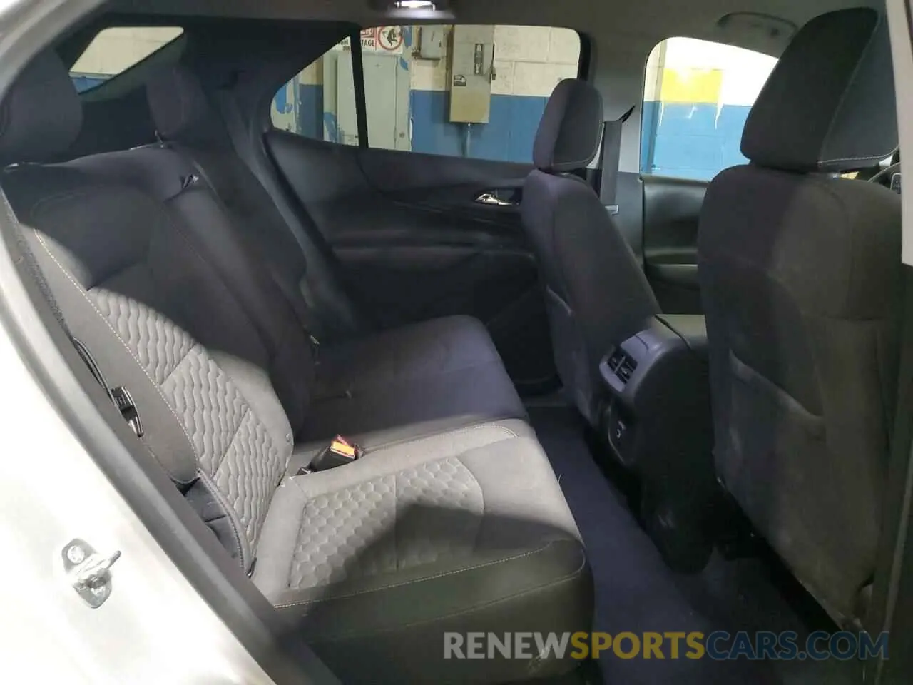 11 fotografías del automóvil dañado 3GNAXUEVXKS541250 CHEVROLET EQUINOX 2019