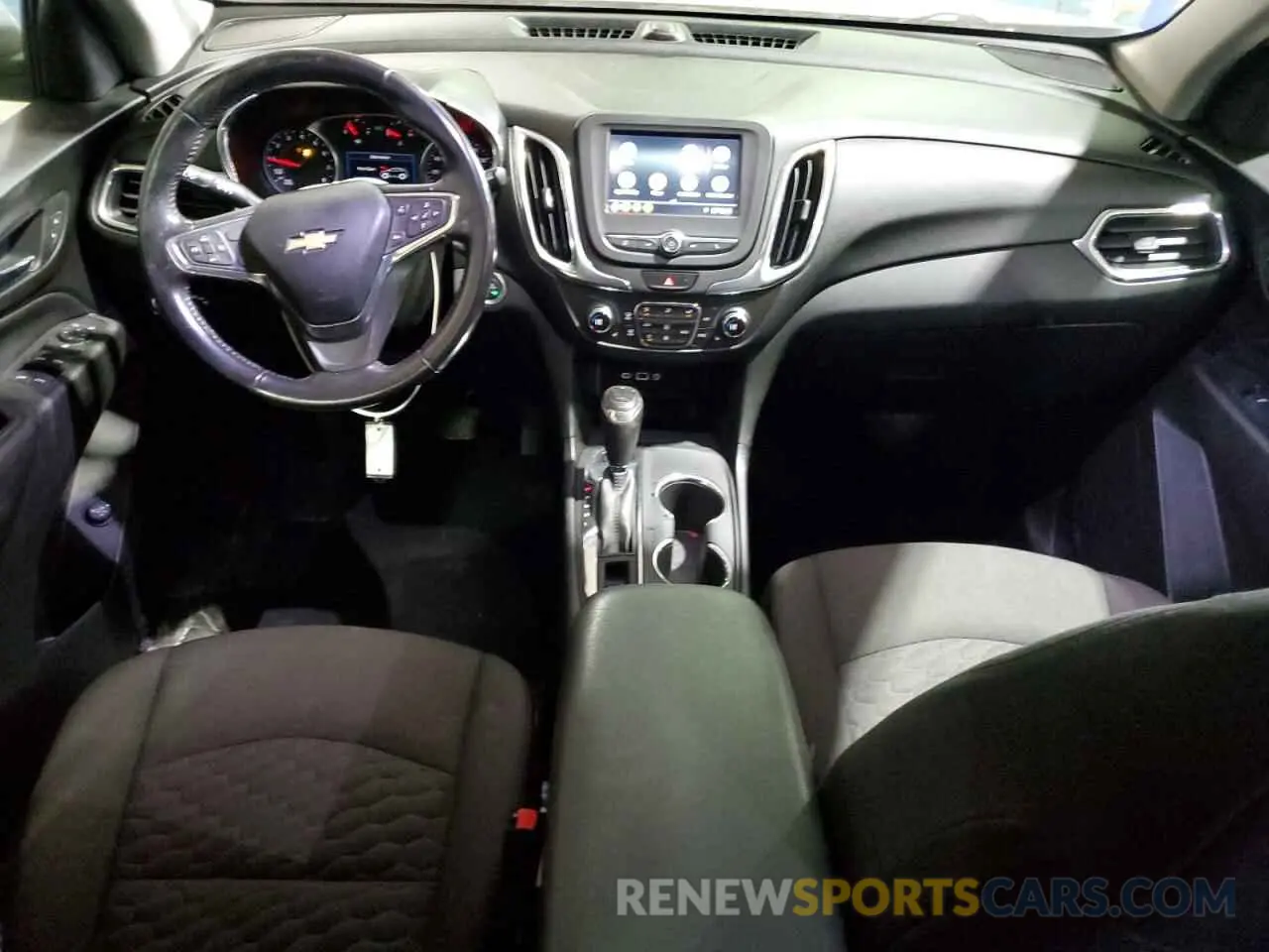 8 fotografías del automóvil dañado 3GNAXUEVXKS541250 CHEVROLET EQUINOX 2019