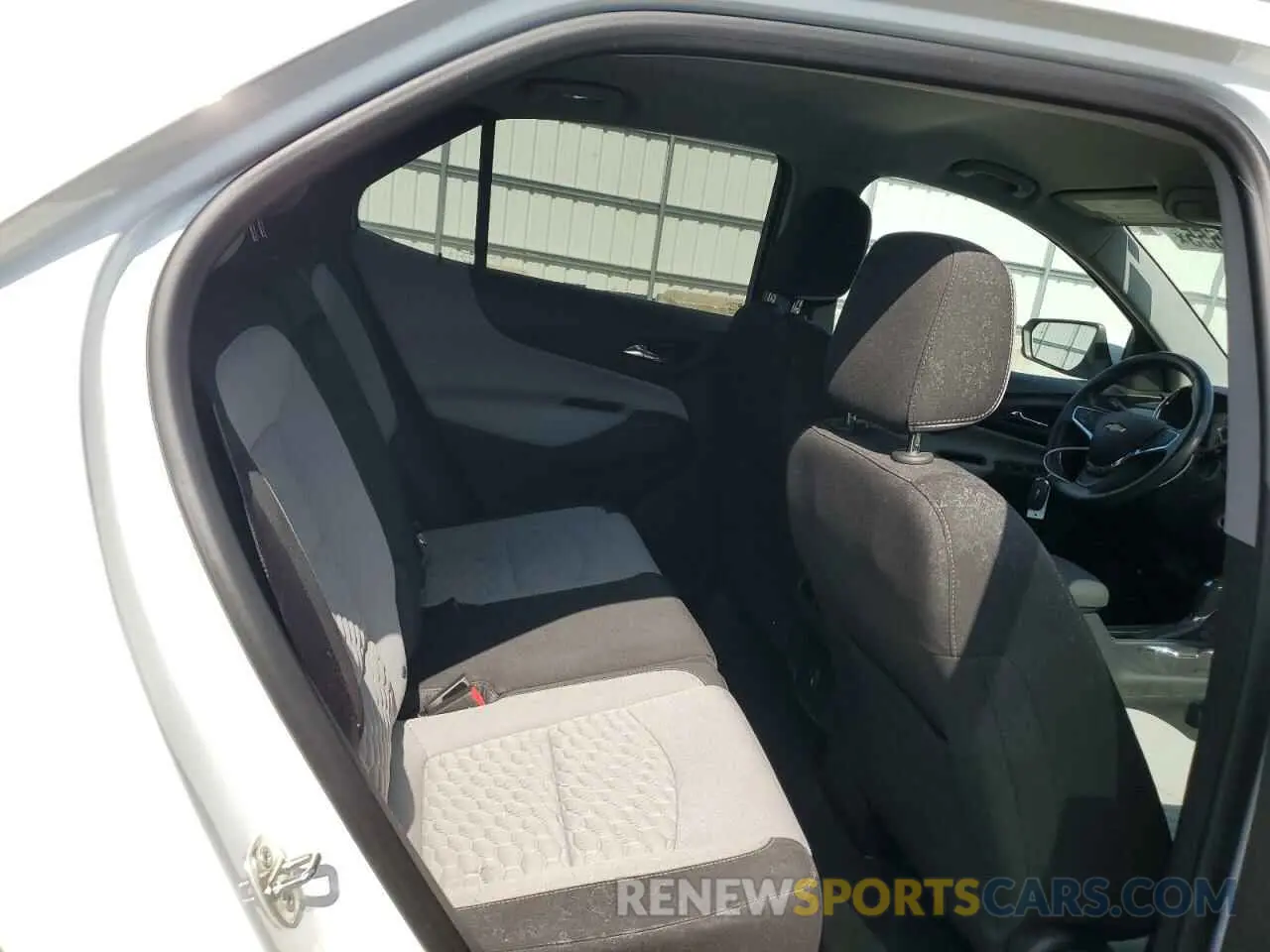 10 fotografías del automóvil dañado 3GNAXUEVXKS603374 CHEVROLET EQUINOX 2019