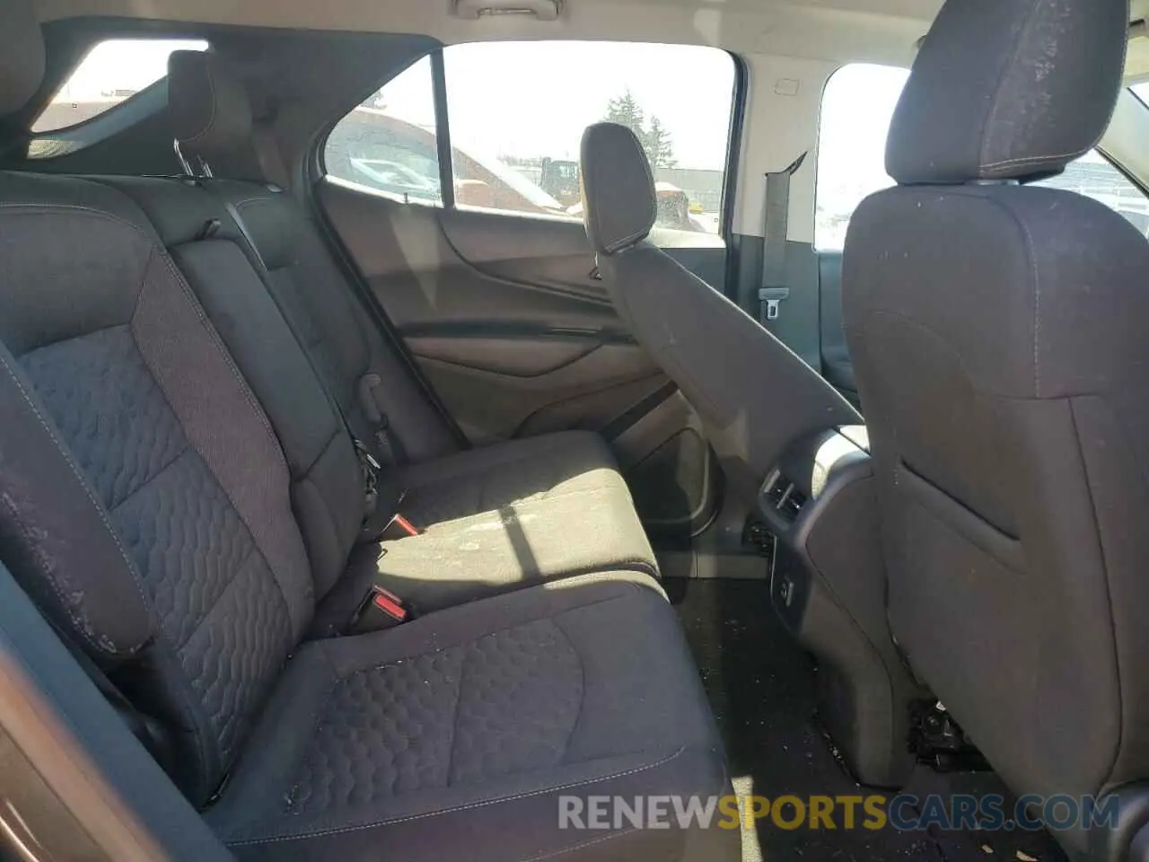 11 fotografías del automóvil dañado 3GNAXVEX6KS635570 CHEVROLET EQUINOX 2019