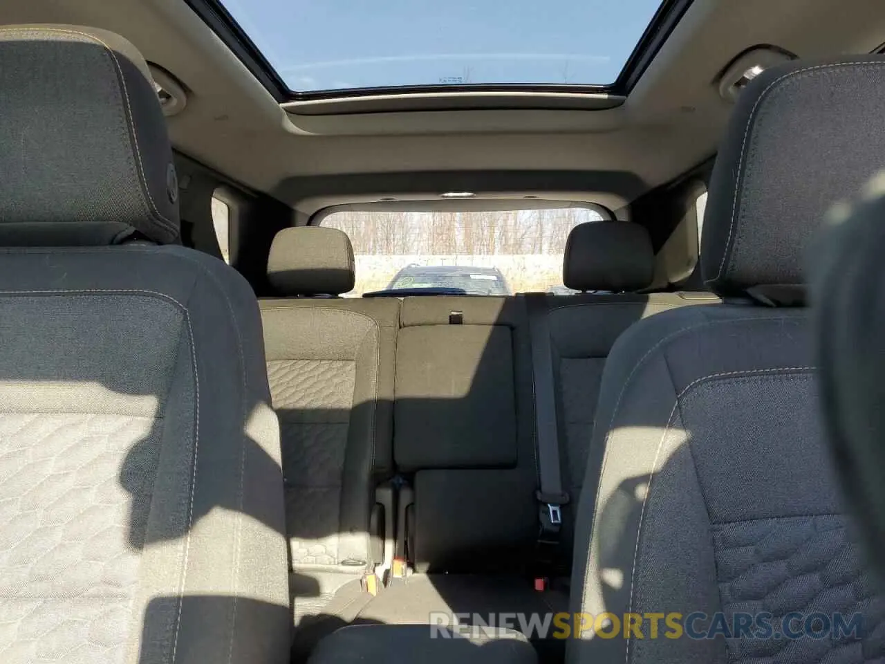 10 fotografías del automóvil dañado 3GNAXVEX8KS565313 CHEVROLET EQUINOX 2019