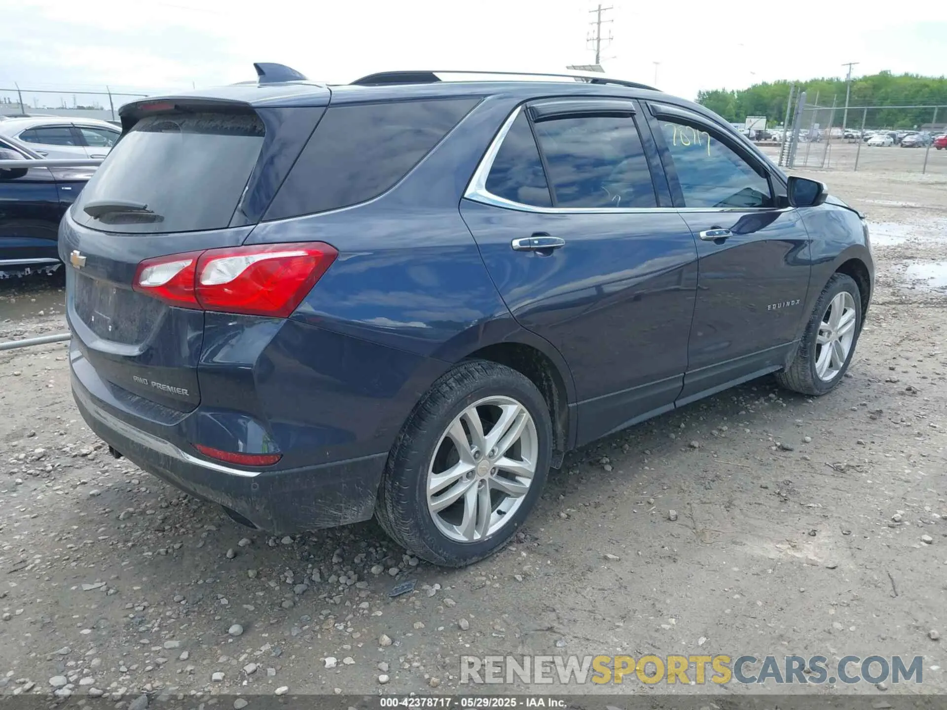 4 fotografías del automóvil dañado 3GNAXYEX4KL127903 CHEVROLET EQUINOX 2019