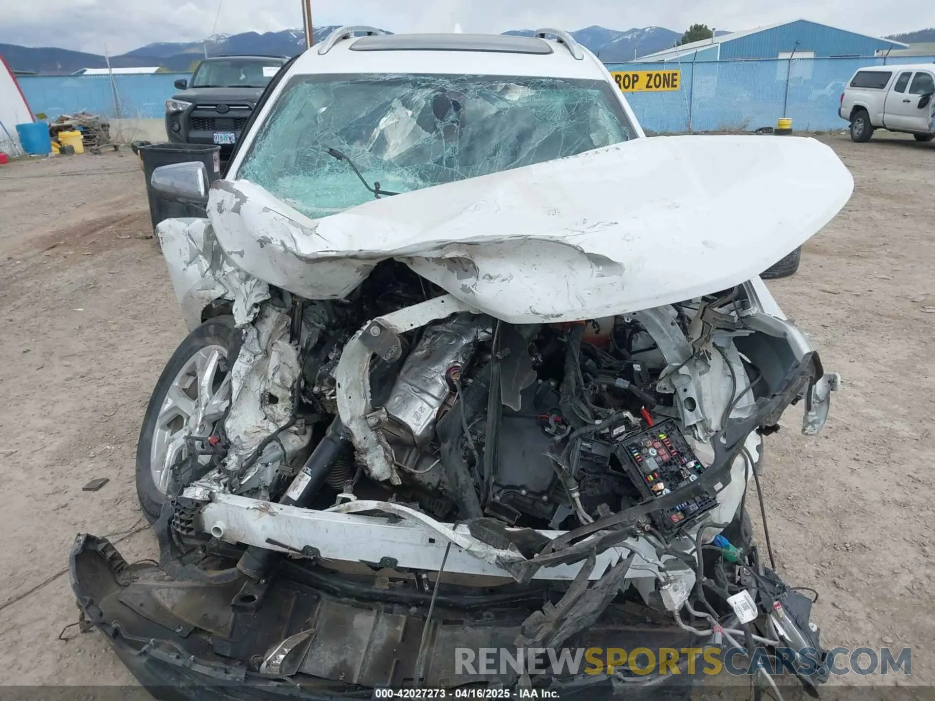 13 fotografías del automóvil dañado 3GNAXZEUXKS598469 CHEVROLET EQUINOX 2019