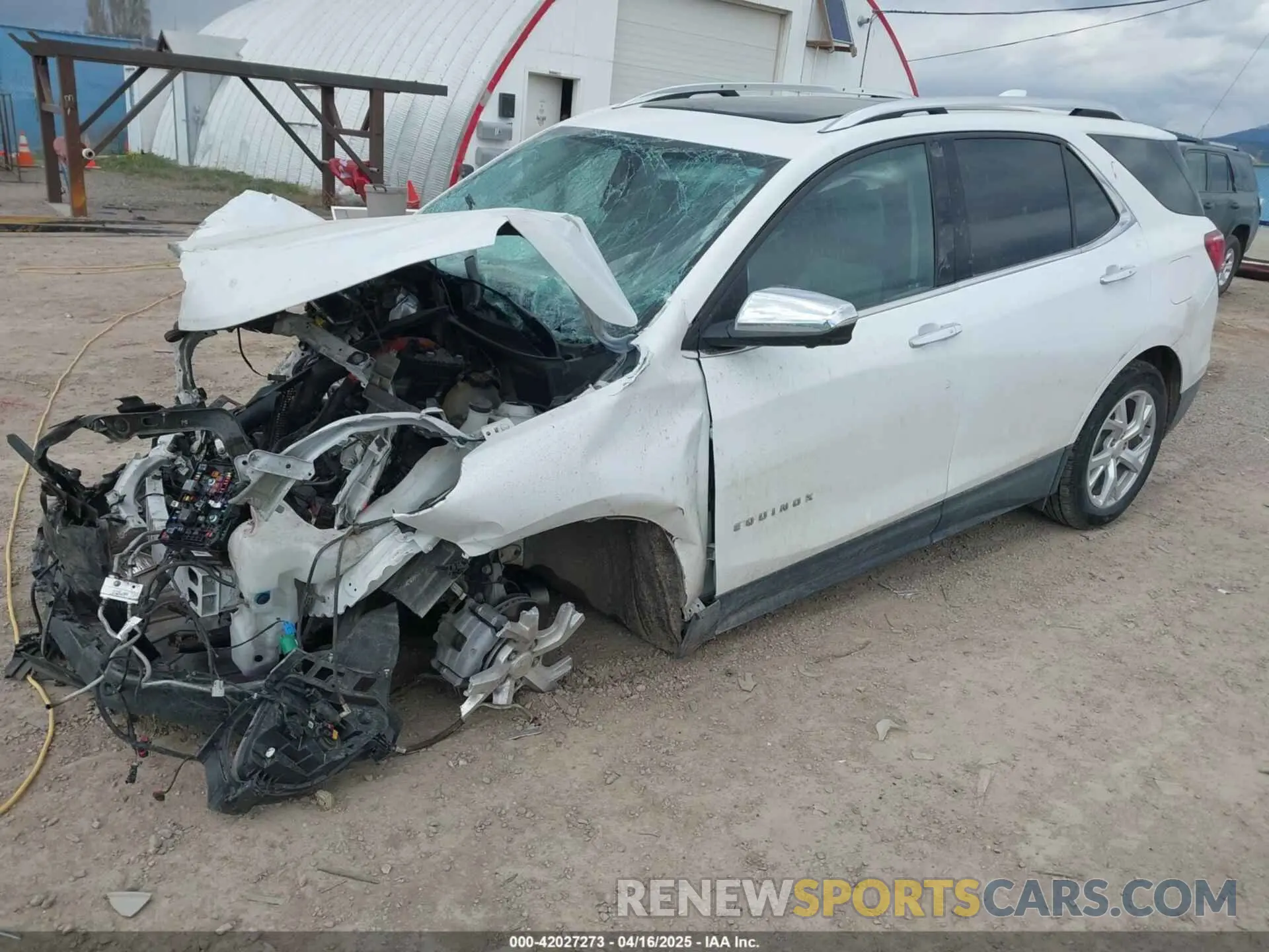 2 fotografías del automóvil dañado 3GNAXZEUXKS598469 CHEVROLET EQUINOX 2019