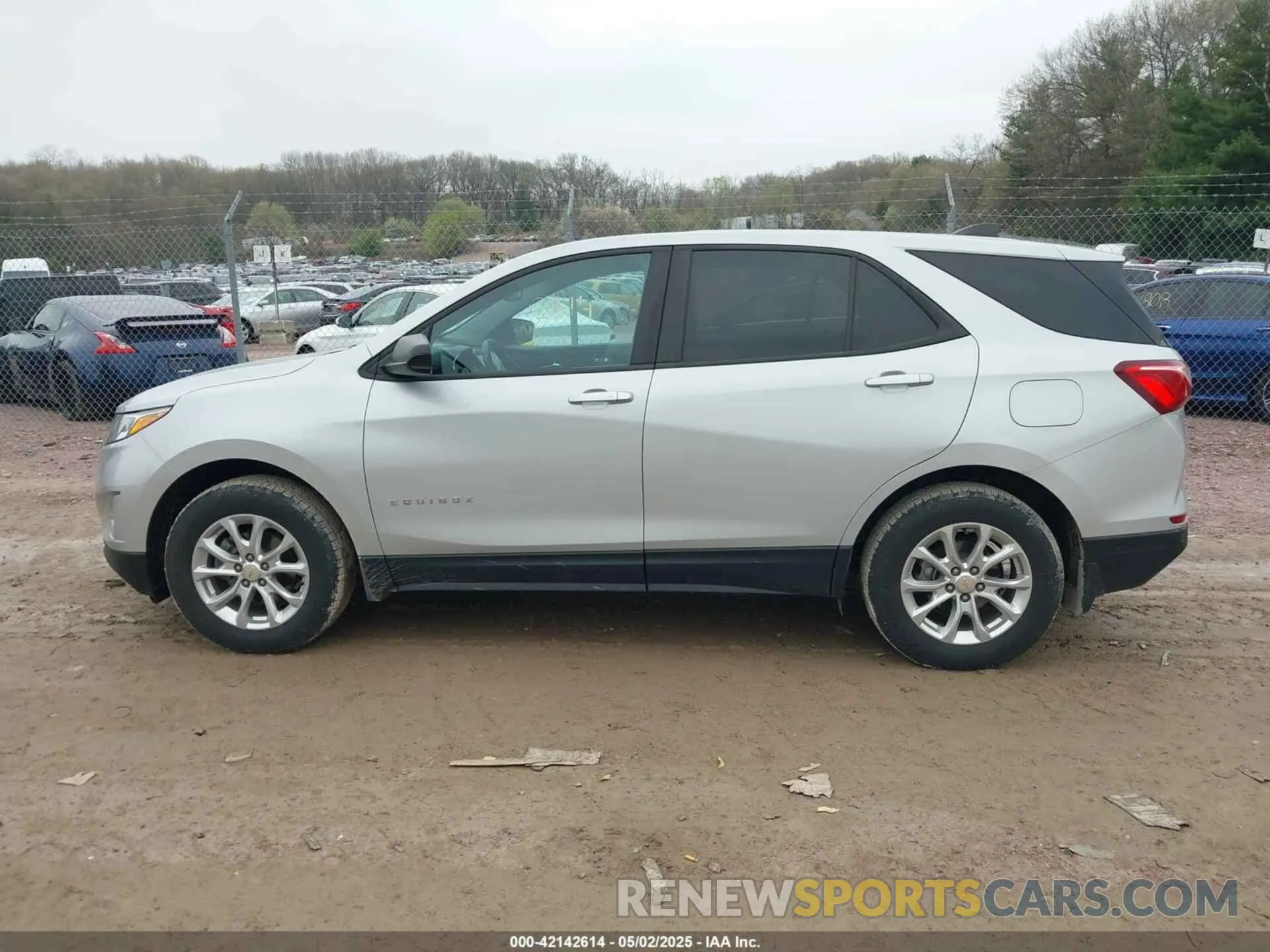 14 fotografías del automóvil dañado 2GNAX5EV2L6232295 CHEVROLET EQUINOX 2020