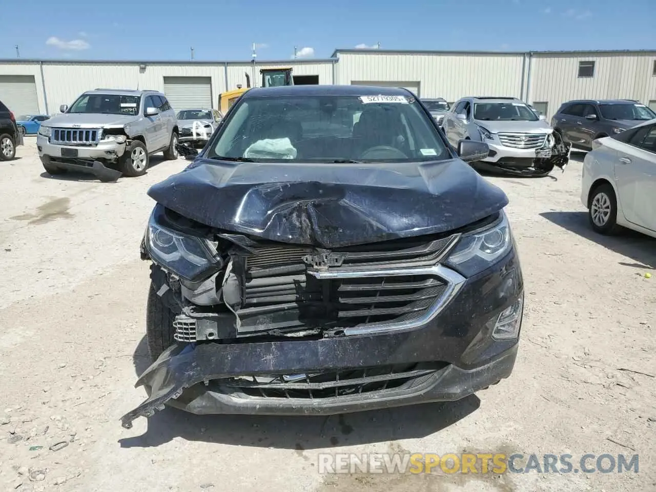 5 fotografías del automóvil dañado 2GNAX5EV6L6209246 CHEVROLET EQUINOX 2020