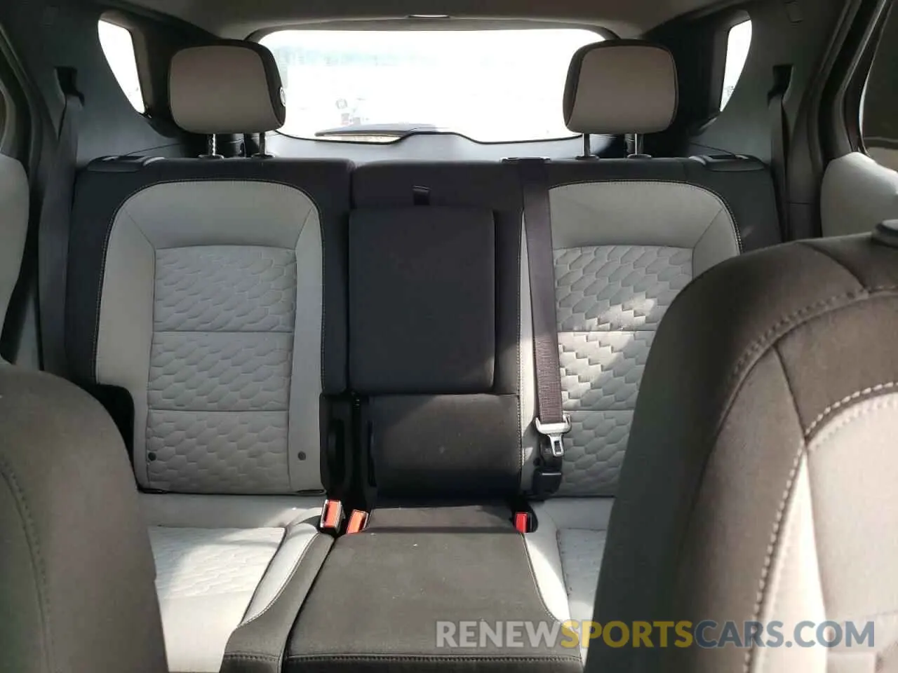 10 fotografías del automóvil dañado 2GNAX5EV7L6145685 CHEVROLET EQUINOX 2020