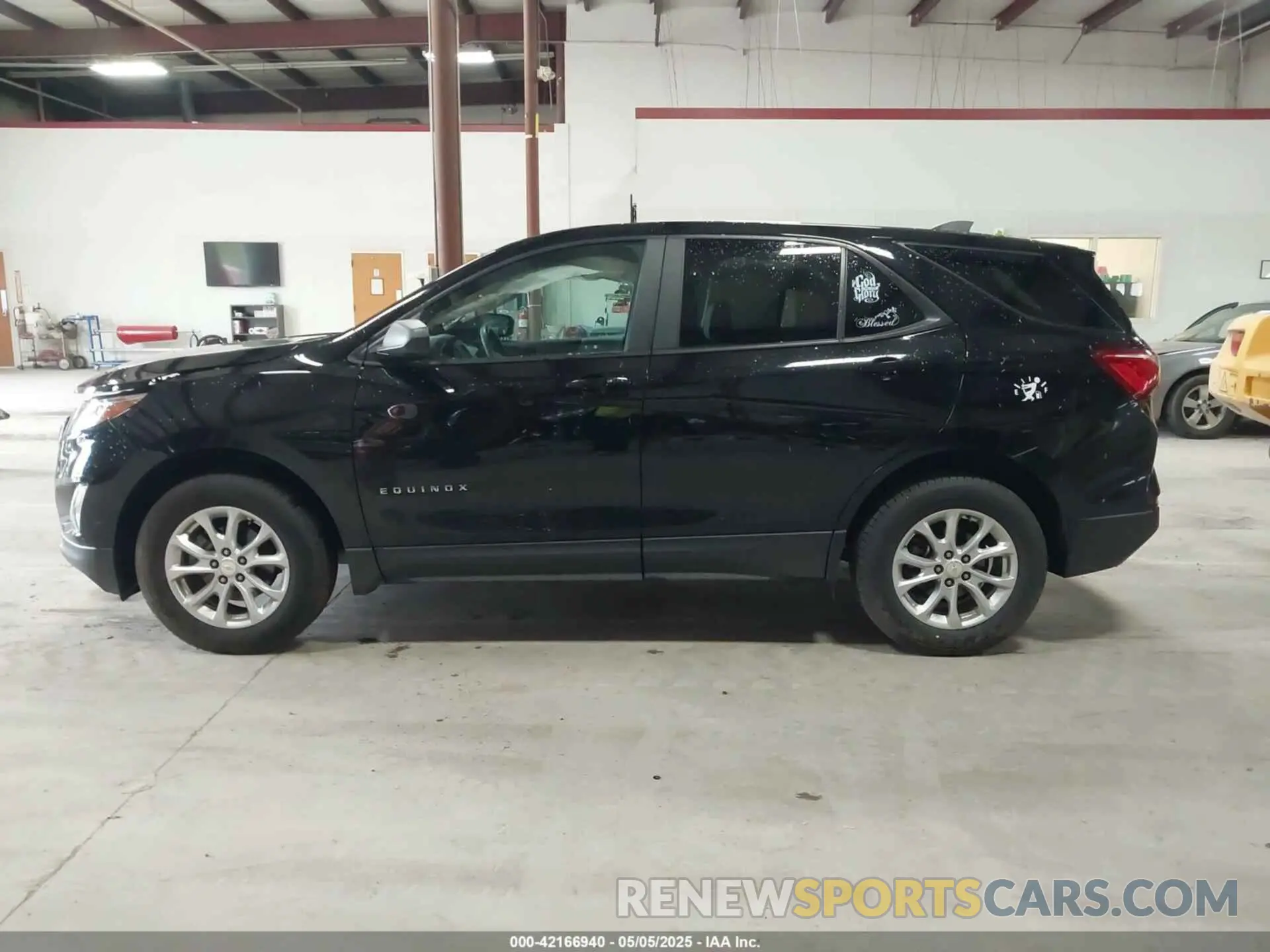 14 fotografías del automóvil dañado 2GNAX5EVXL6255002 CHEVROLET EQUINOX 2020