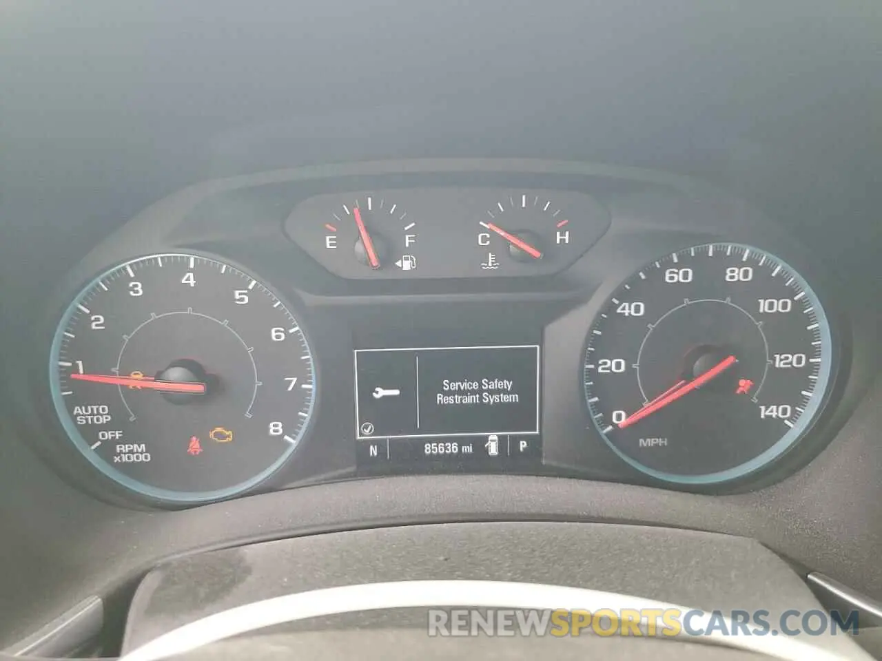 9 fotografías del automóvil dañado 2GNAXFEV2L6157443 CHEVROLET EQUINOX 2020