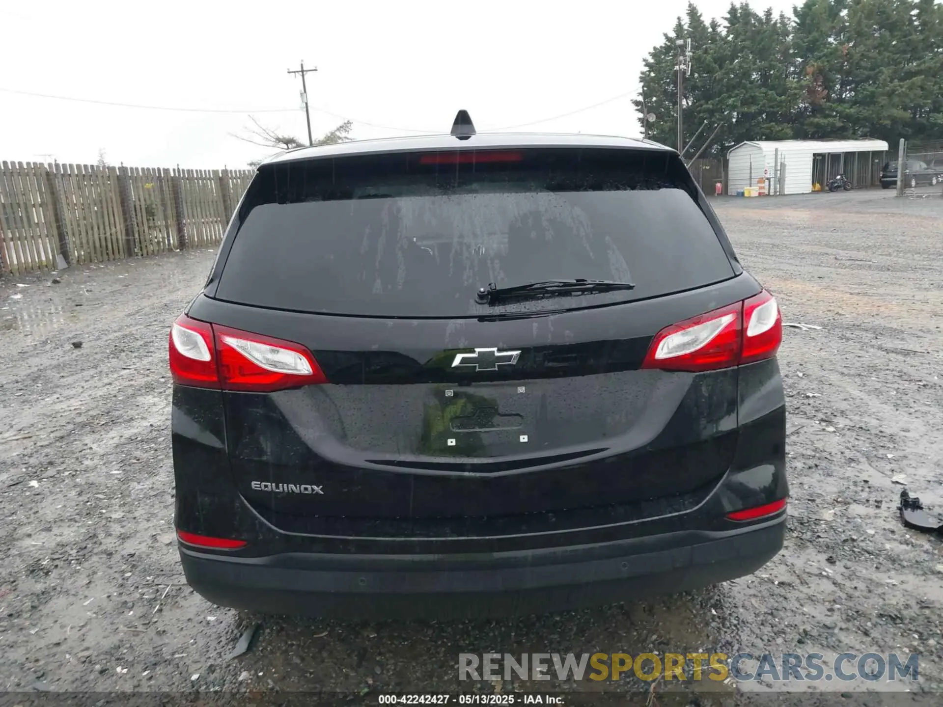 16 fotografías del automóvil dañado 2GNAXFEVXL6167010 CHEVROLET EQUINOX 2020