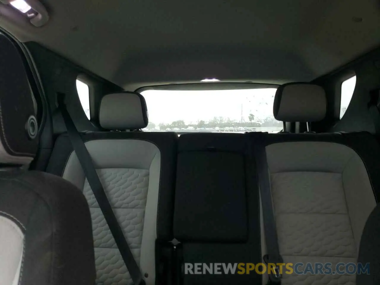 10 fotografías del automóvil dañado 2GNAXHEV0L6177864 CHEVROLET EQUINOX 2020