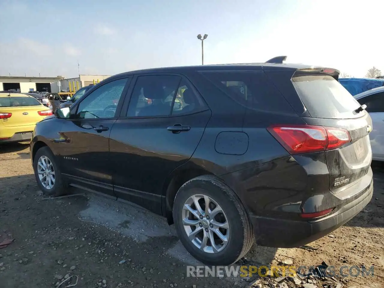 2 fotografías del automóvil dañado 2GNAXHEV0L6284817 CHEVROLET EQUINOX 2020