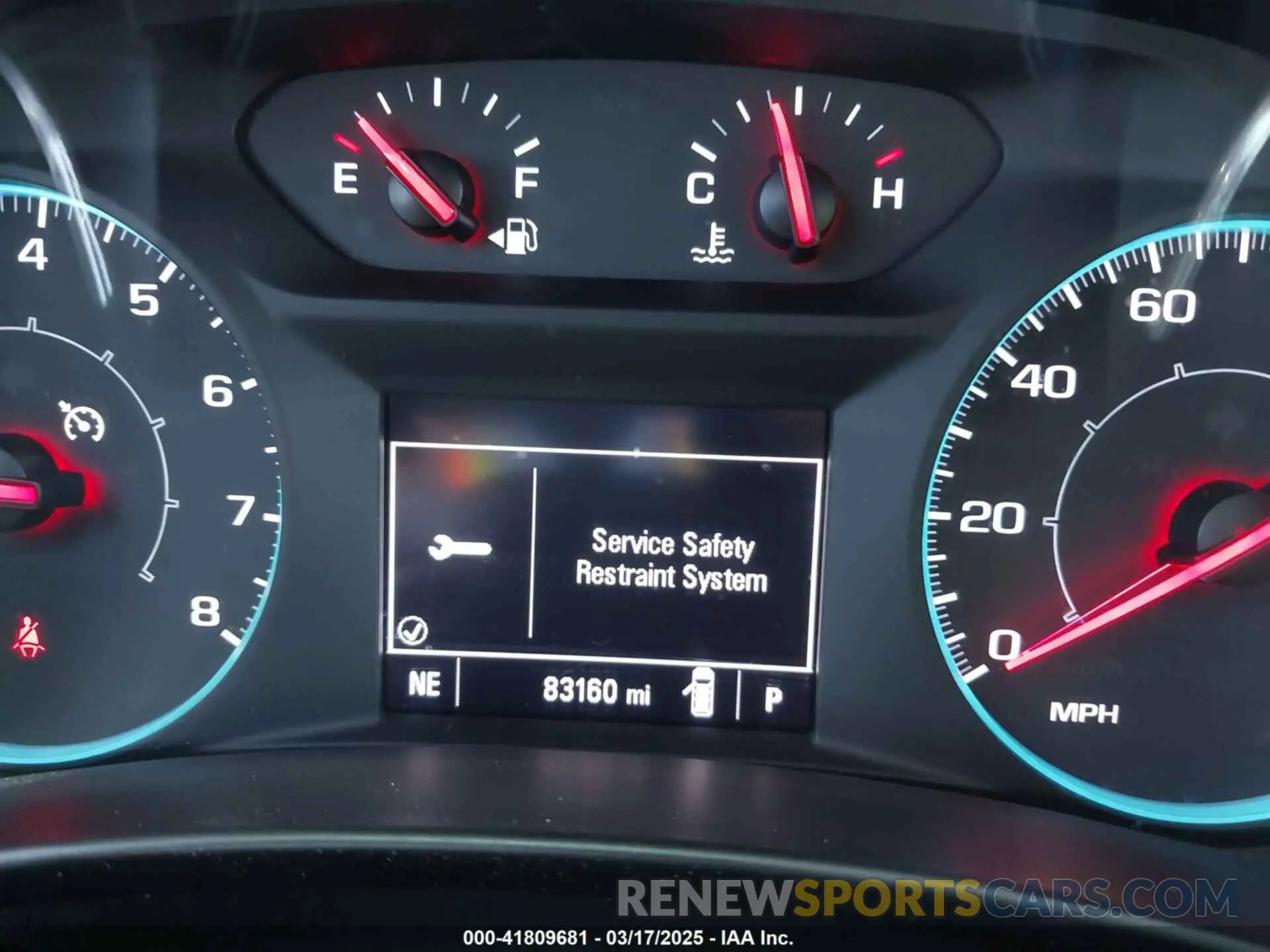 7 fotografías del automóvil dañado 2GNAXHEV1L6158532 CHEVROLET EQUINOX 2020