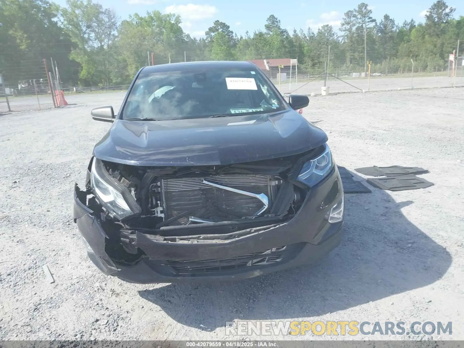 12 fotografías del automóvil dañado 2GNAXHEV1L6188288 CHEVROLET EQUINOX 2020