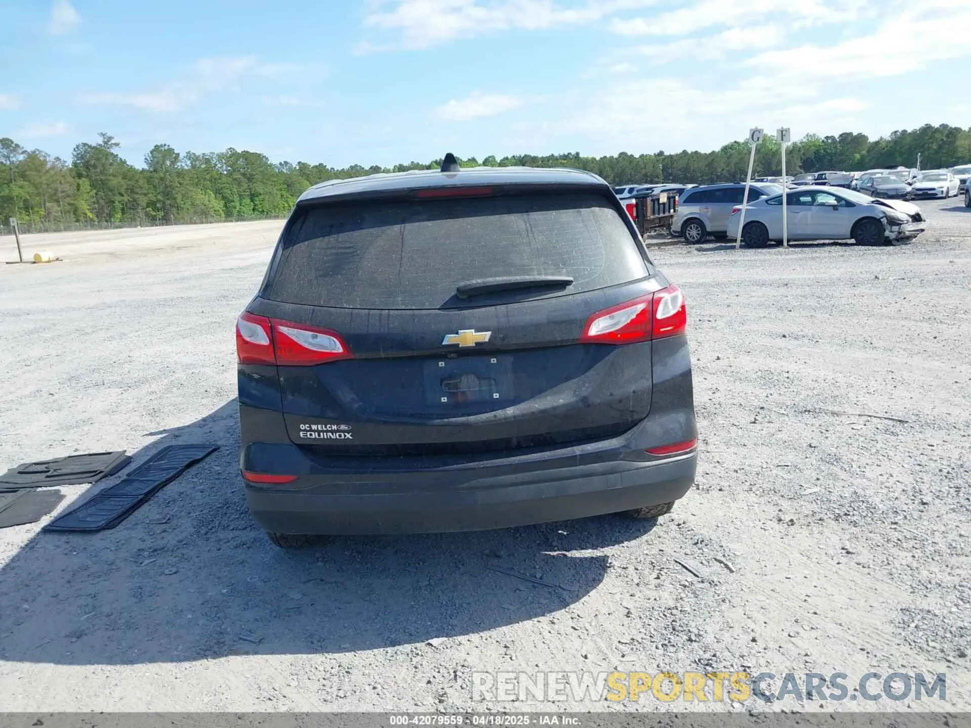 16 fotografías del automóvil dañado 2GNAXHEV1L6188288 CHEVROLET EQUINOX 2020
