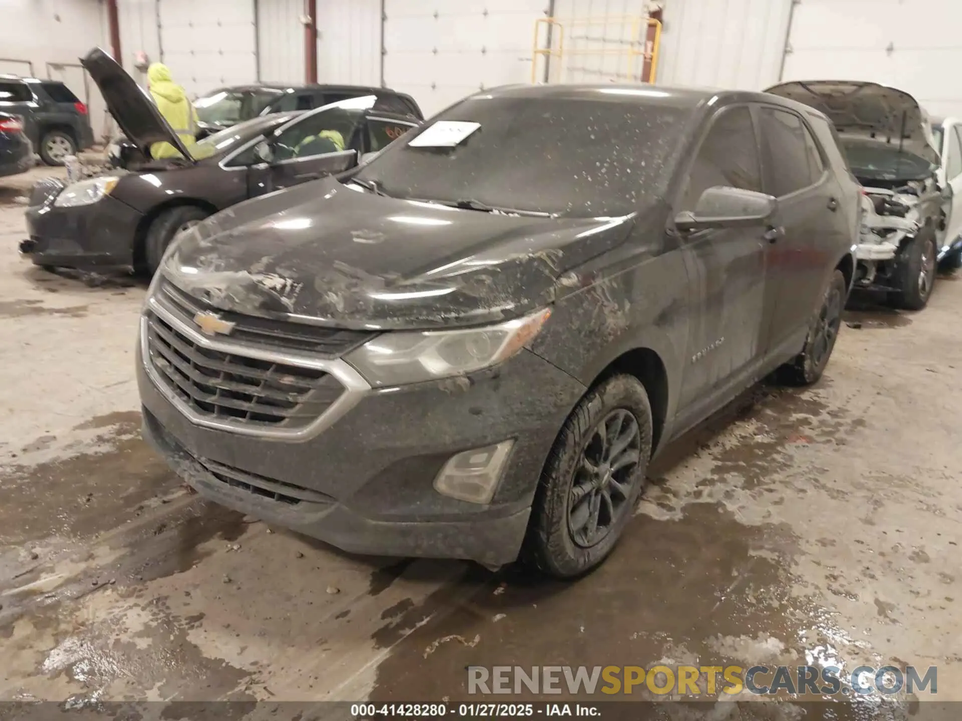 2 fotografías del automóvil dañado 2GNAXHEV1L6188761 CHEVROLET EQUINOX 2020
