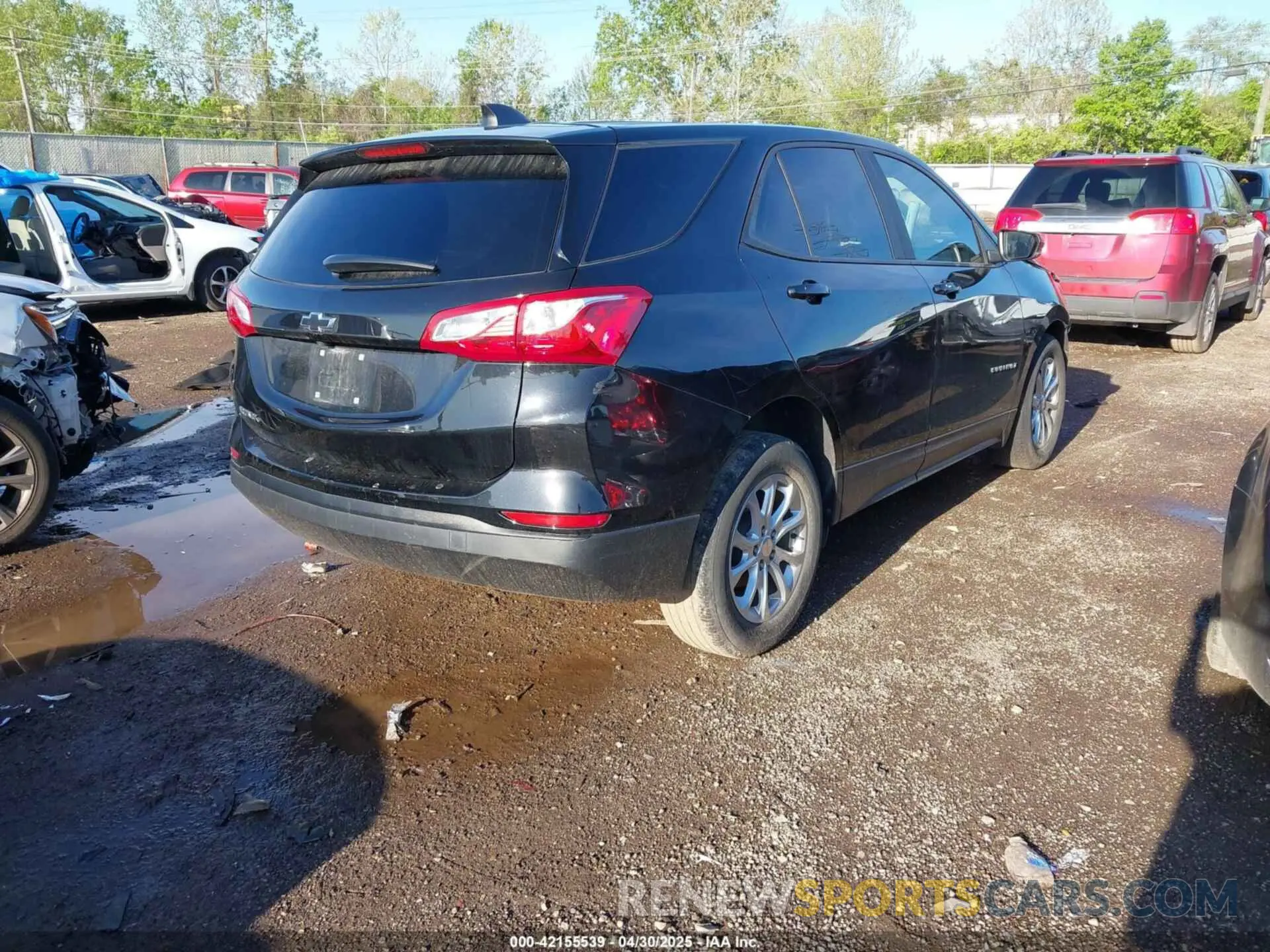 4 fotografías del automóvil dañado 2GNAXHEV2L6221539 CHEVROLET EQUINOX 2020