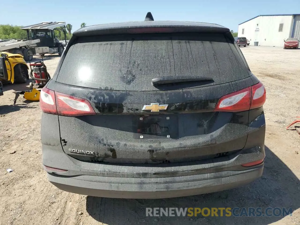 6 fotografías del automóvil dañado 2GNAXHEV2L6227289 CHEVROLET EQUINOX 2020
