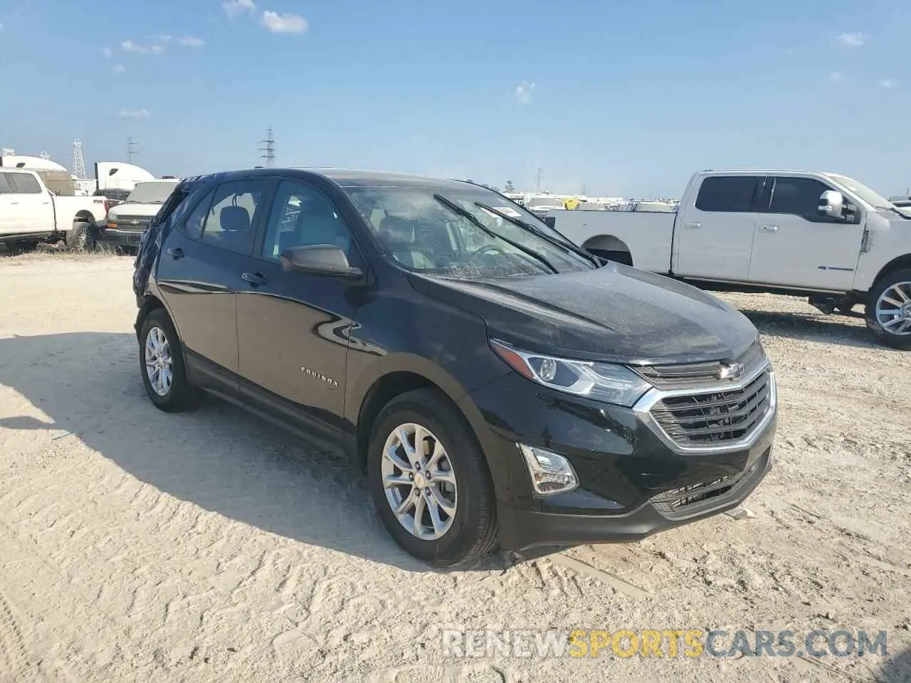 4 fotografías del automóvil dañado 2GNAXHEV2L6244626 CHEVROLET EQUINOX 2020